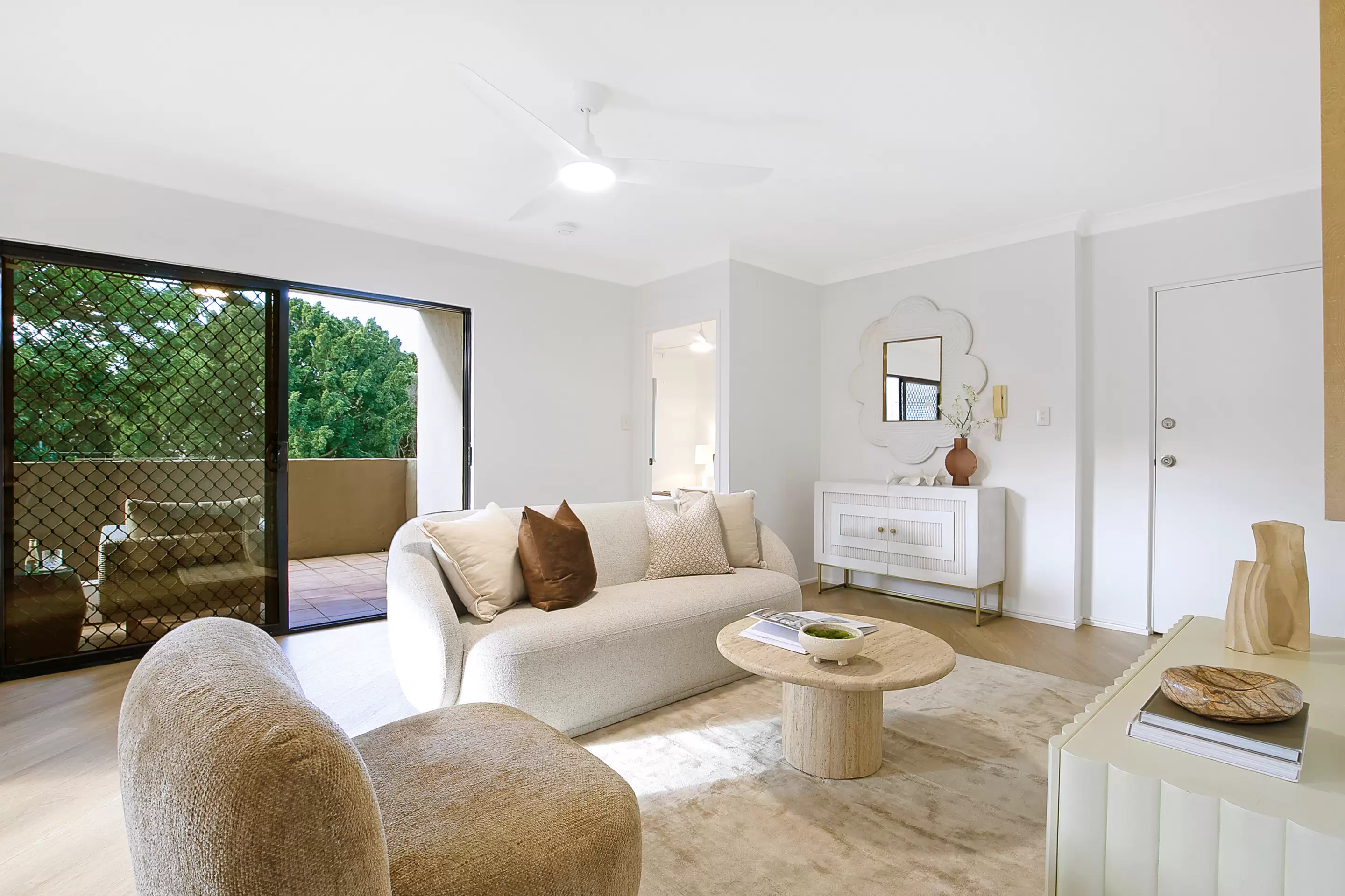 6/16 Jellicoe Street, Coorparoo Sold by Aurora Property - image 3