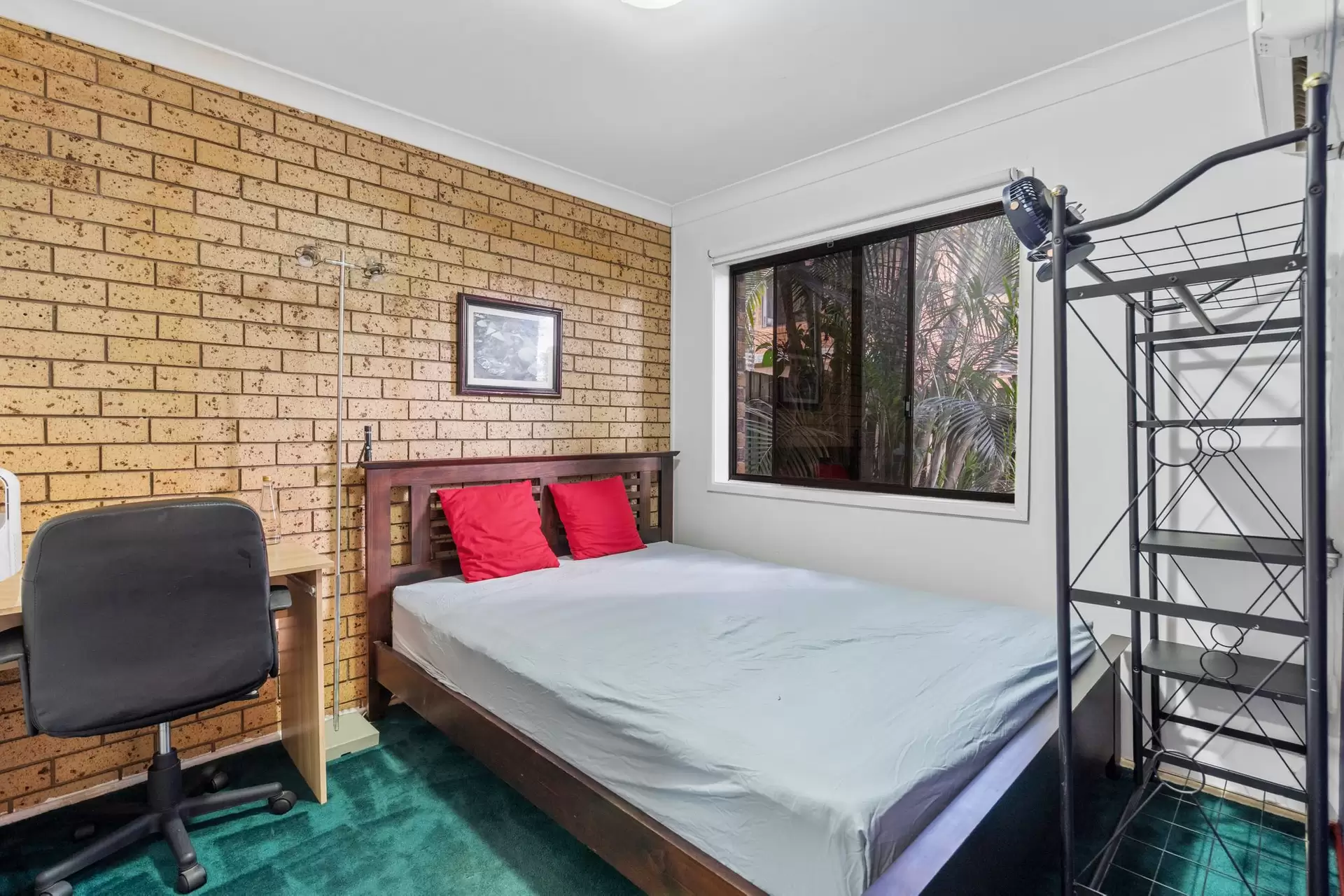 45/93-95 Barbaralla Drive, Springwood Sold by Aurora Property - image 1