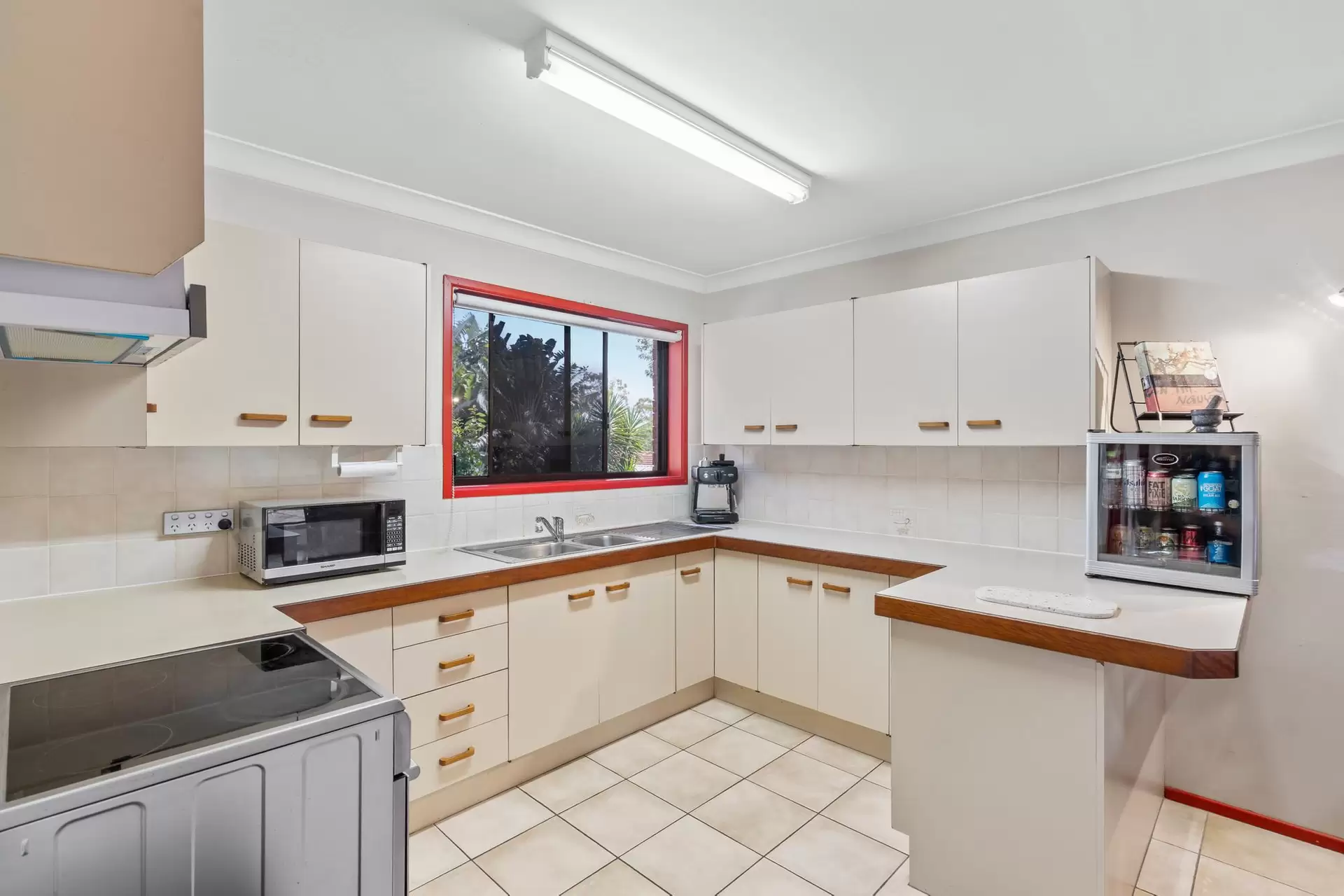 45/93-95 Barbaralla Drive, Springwood Sold by Aurora Property - image 1