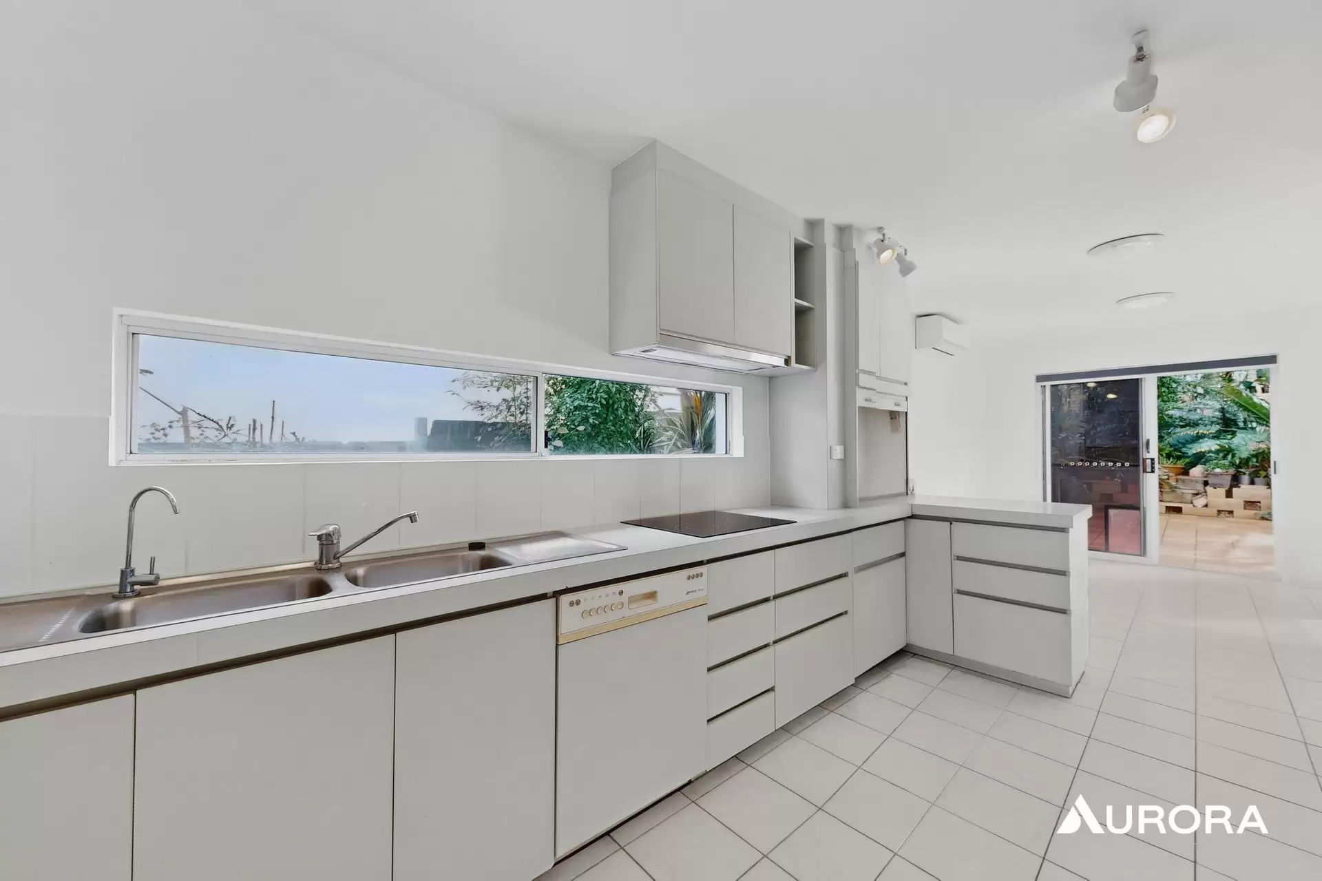 32 Raby Esplanade, Ormiston Leased by Aurora Property - image 1