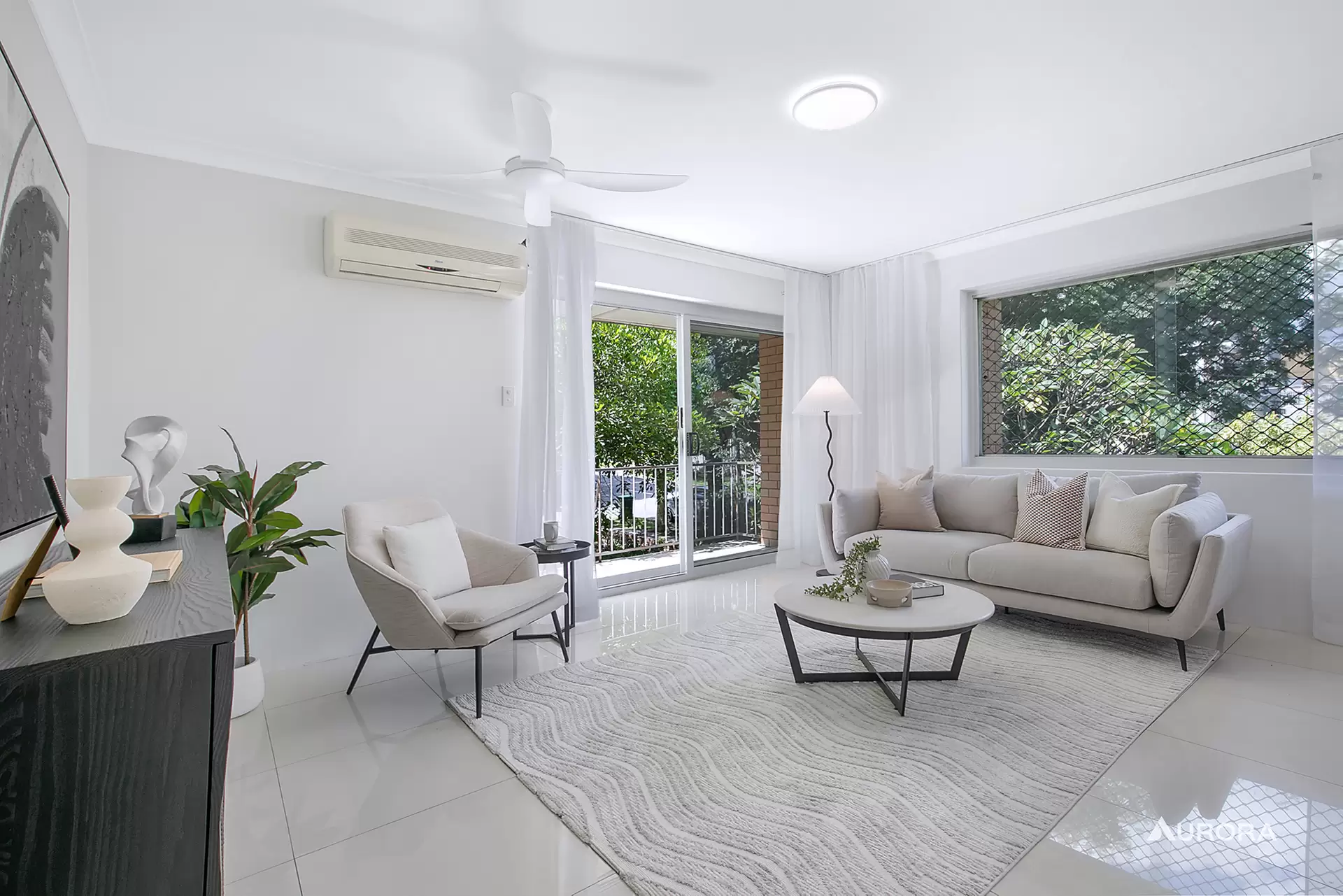 4/16 Kitchener Street, Coorparoo Sold by Aurora Property - image 1