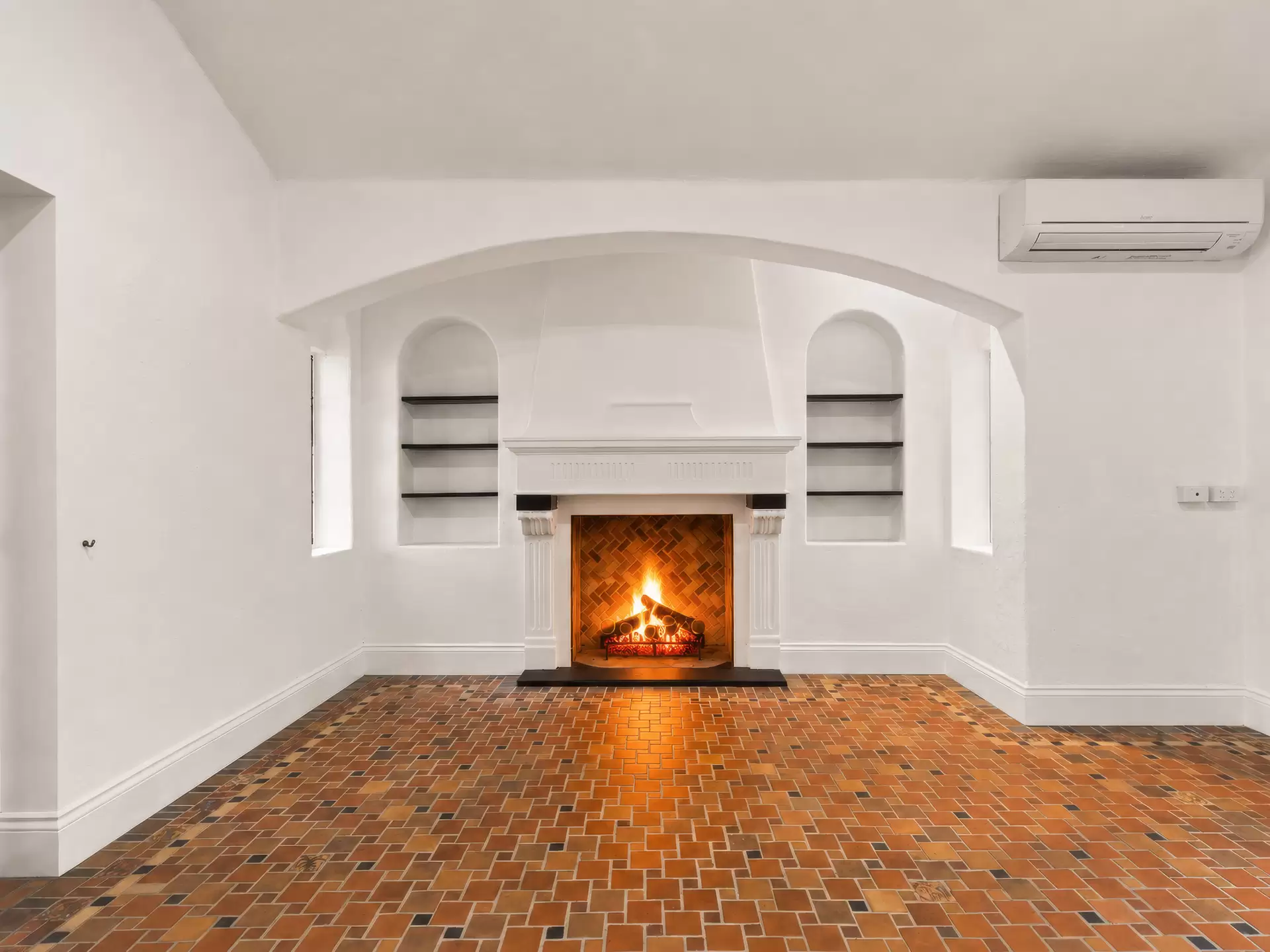 59 Hill End Terrace, West End Sold by Aurora Property - image 1
