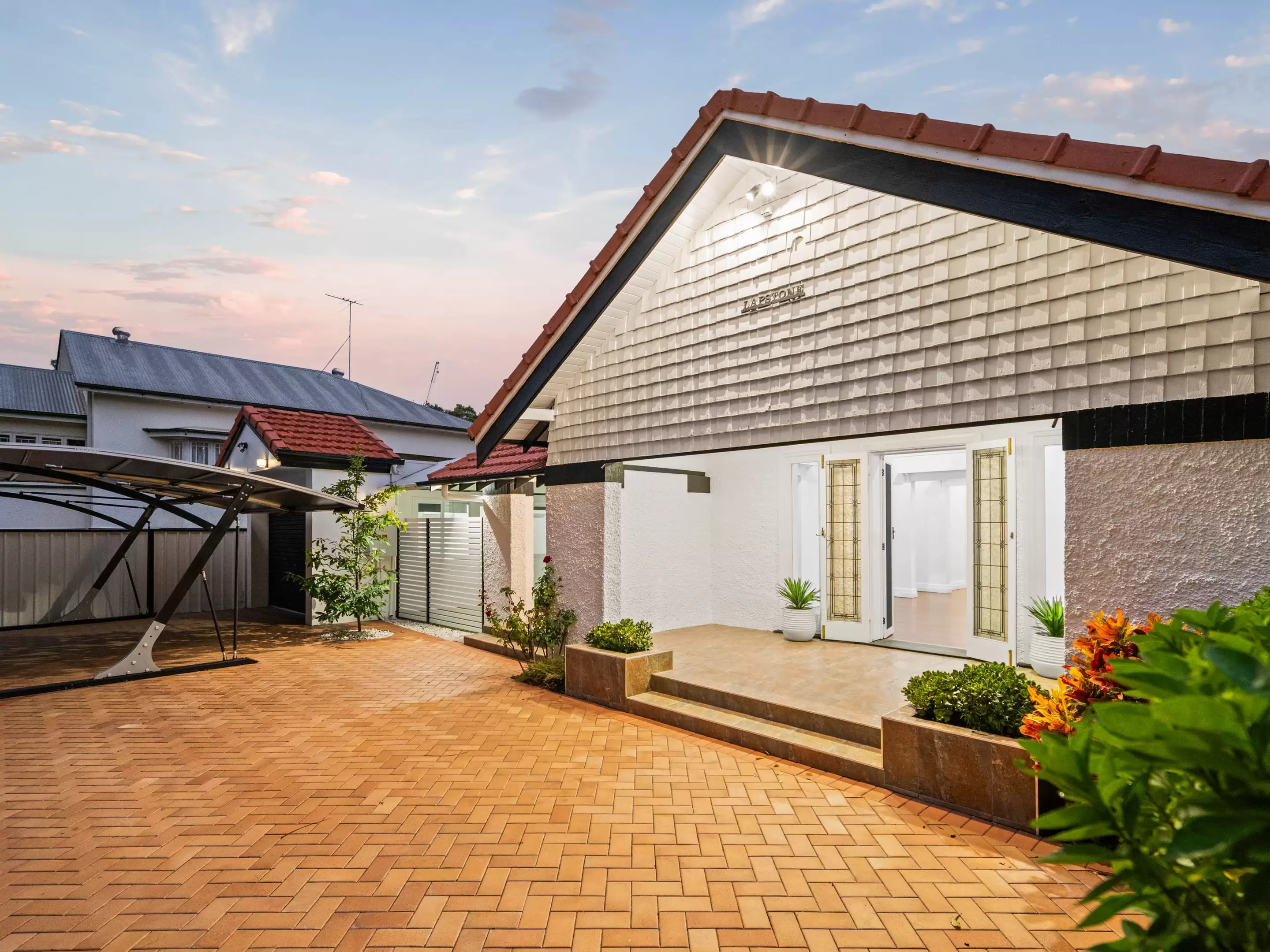 59 Hill End Terrace, West End Sold by Aurora Property - image 5