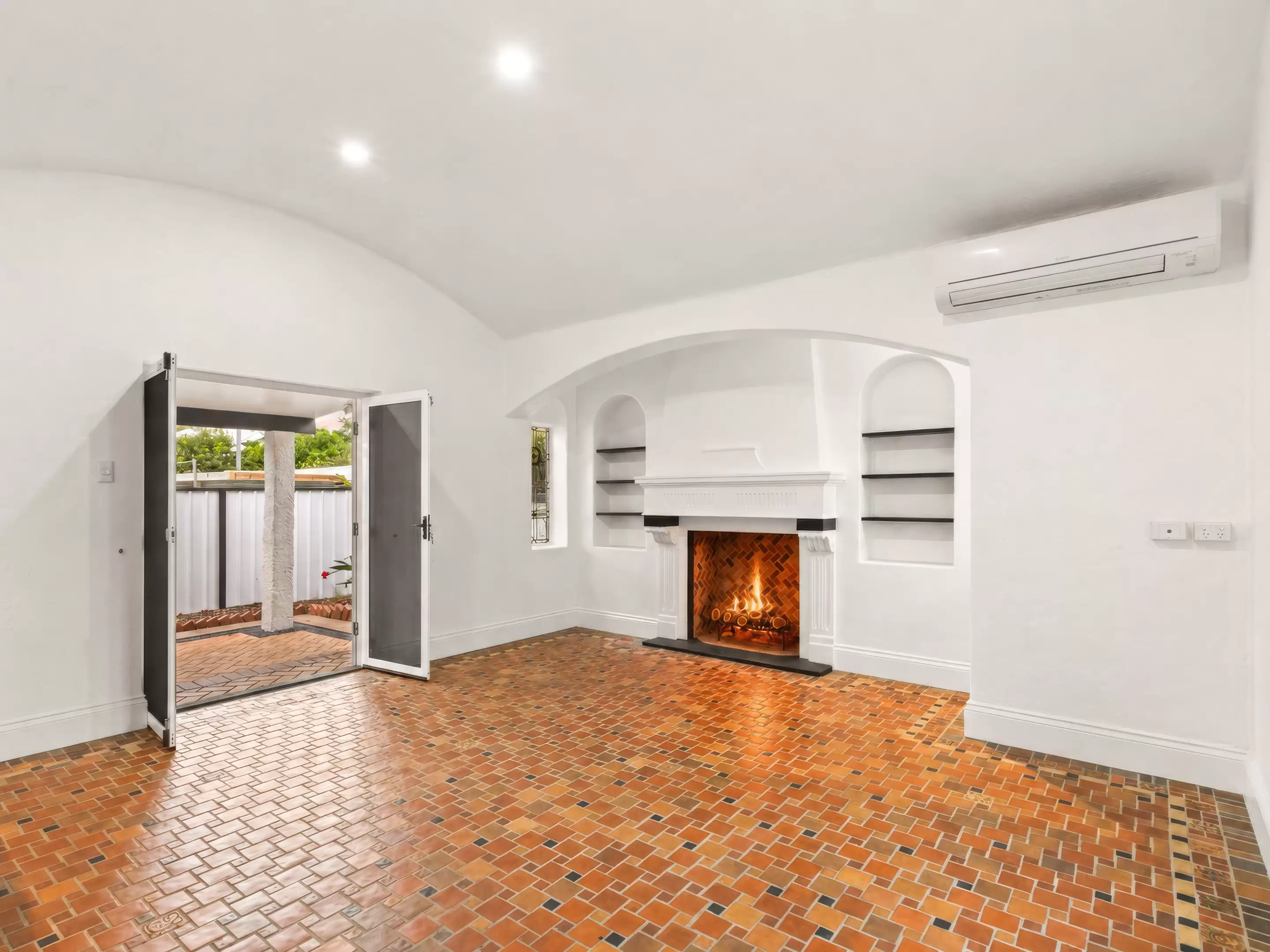 59 Hill End Terrace, West End Sold by Aurora Property - image 15