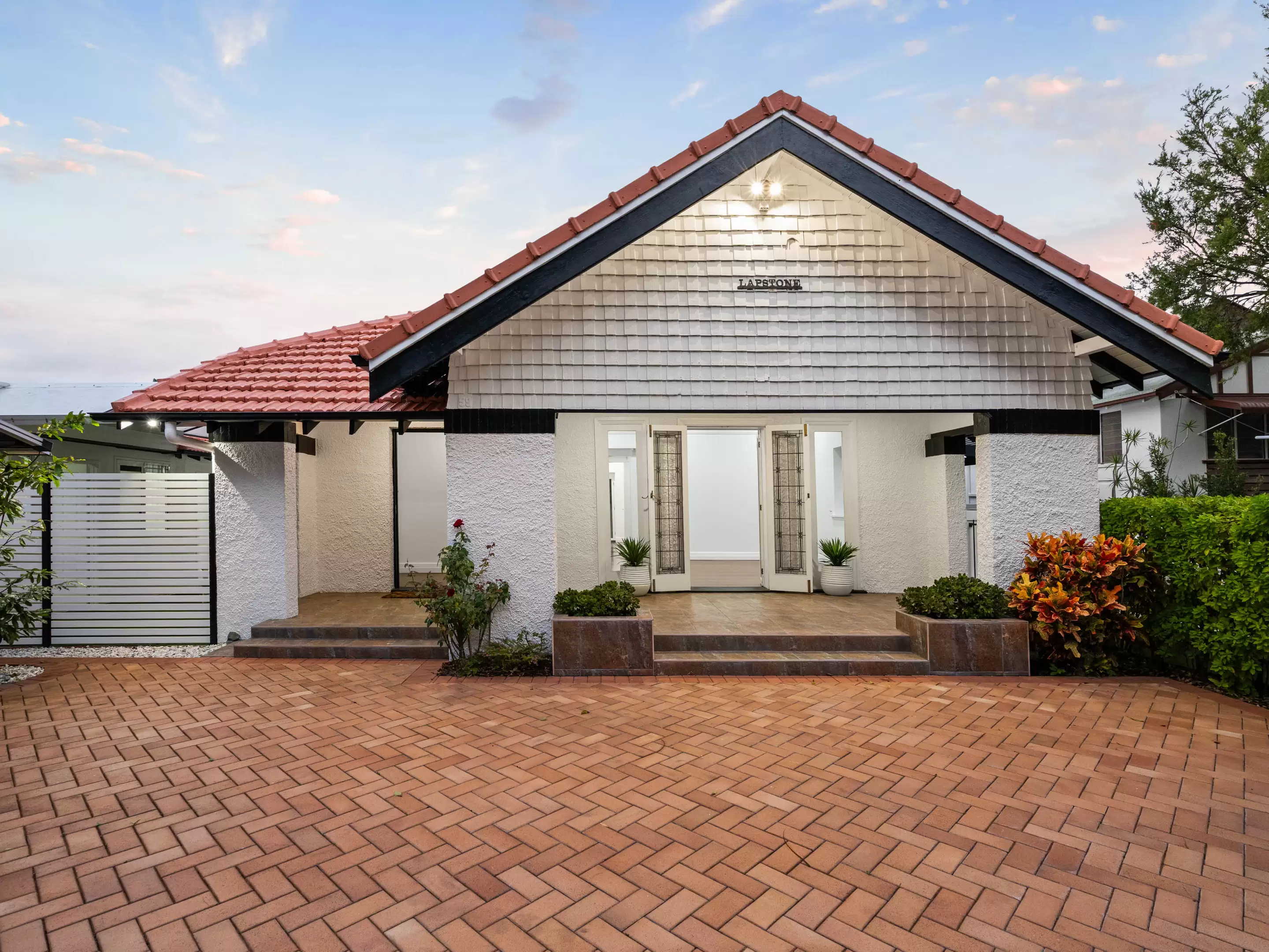 59 Hill End Terrace, West End Sold by Aurora Property - image 4