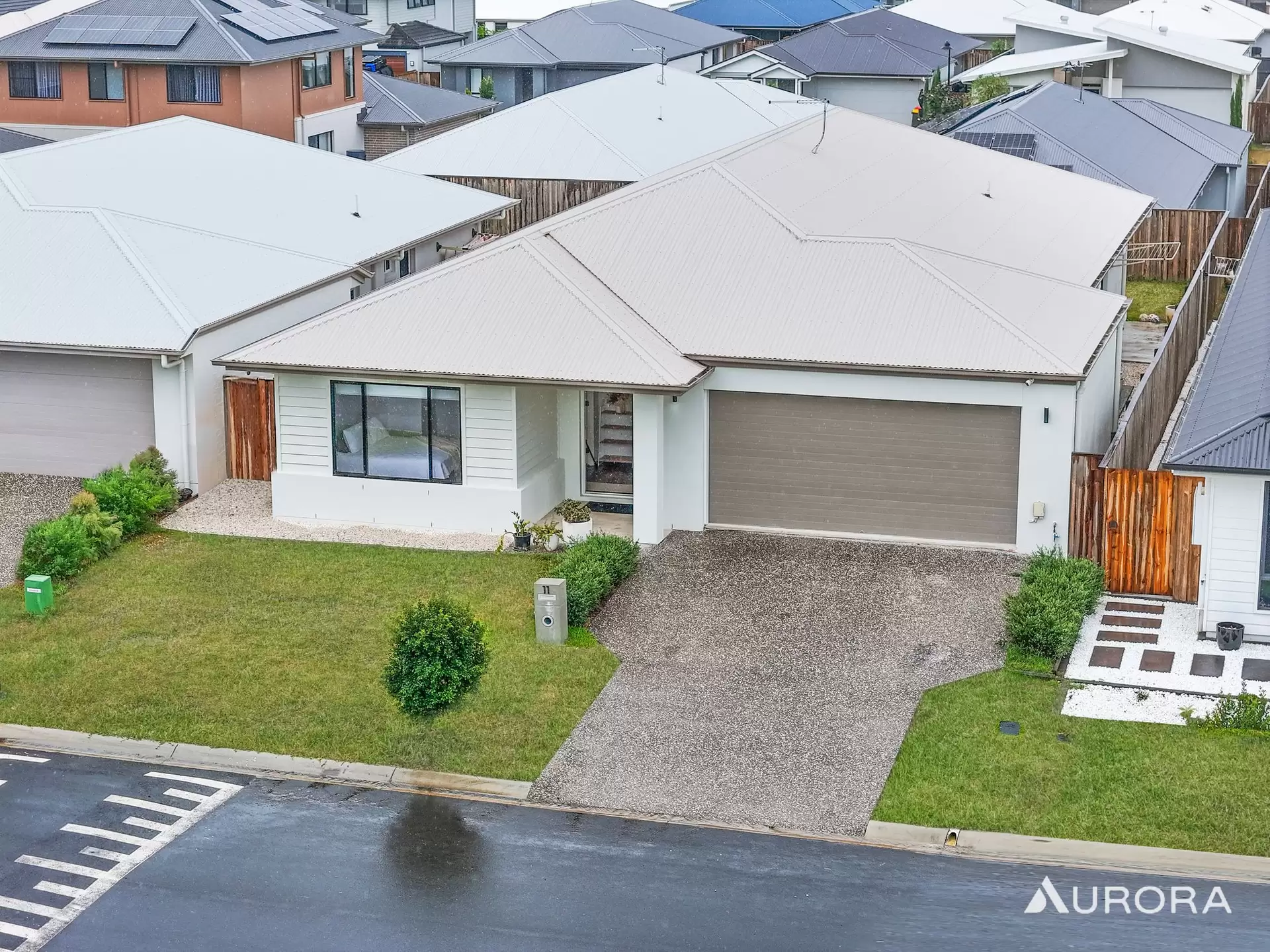 11 Ambrose Street, Chambers Flat Sold by Aurora Property - image 1