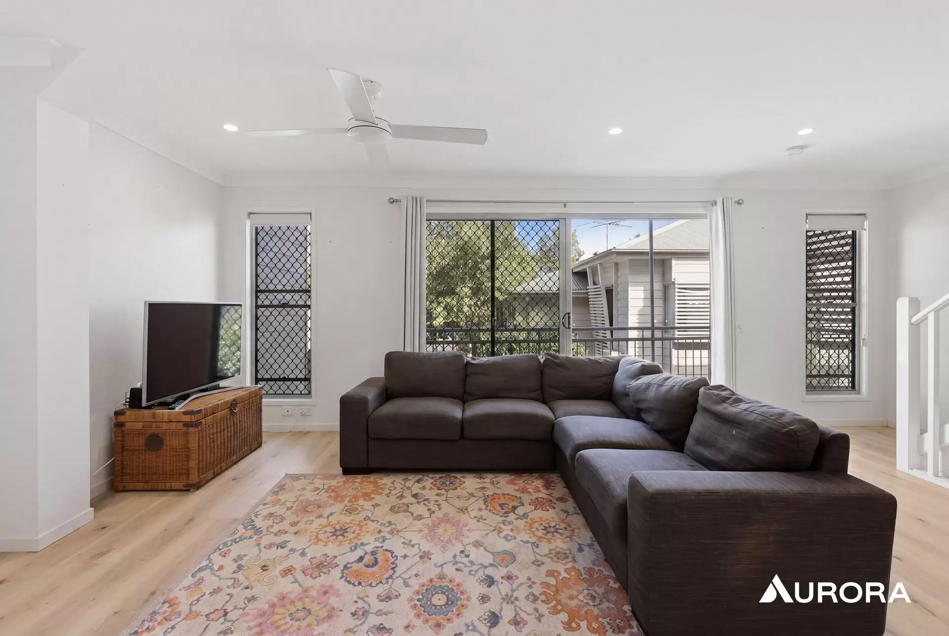 5/8 Eric Road, Holland Park Leased by Aurora Property - image 1