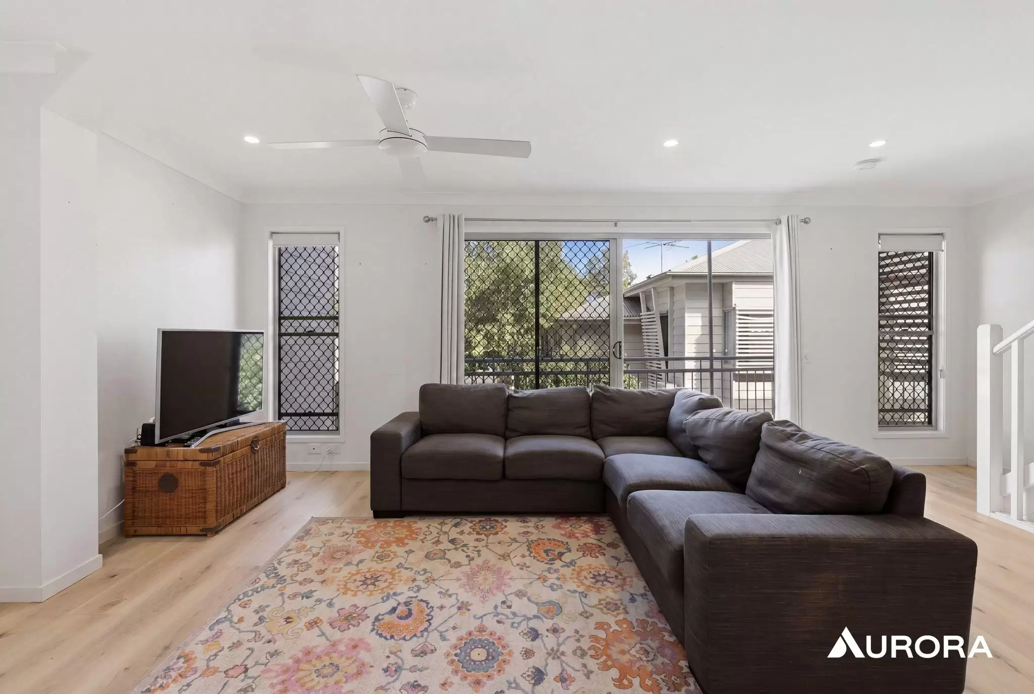 5/8 Eric Road, Holland Park Leased by Aurora Property - image 4