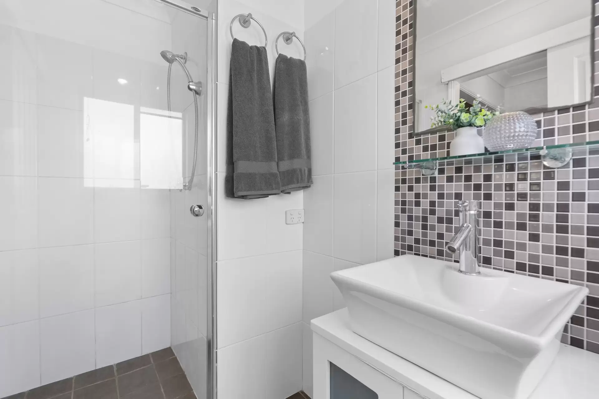 47 Gamenya Drive, Springwood Sold by Aurora Property - image 1