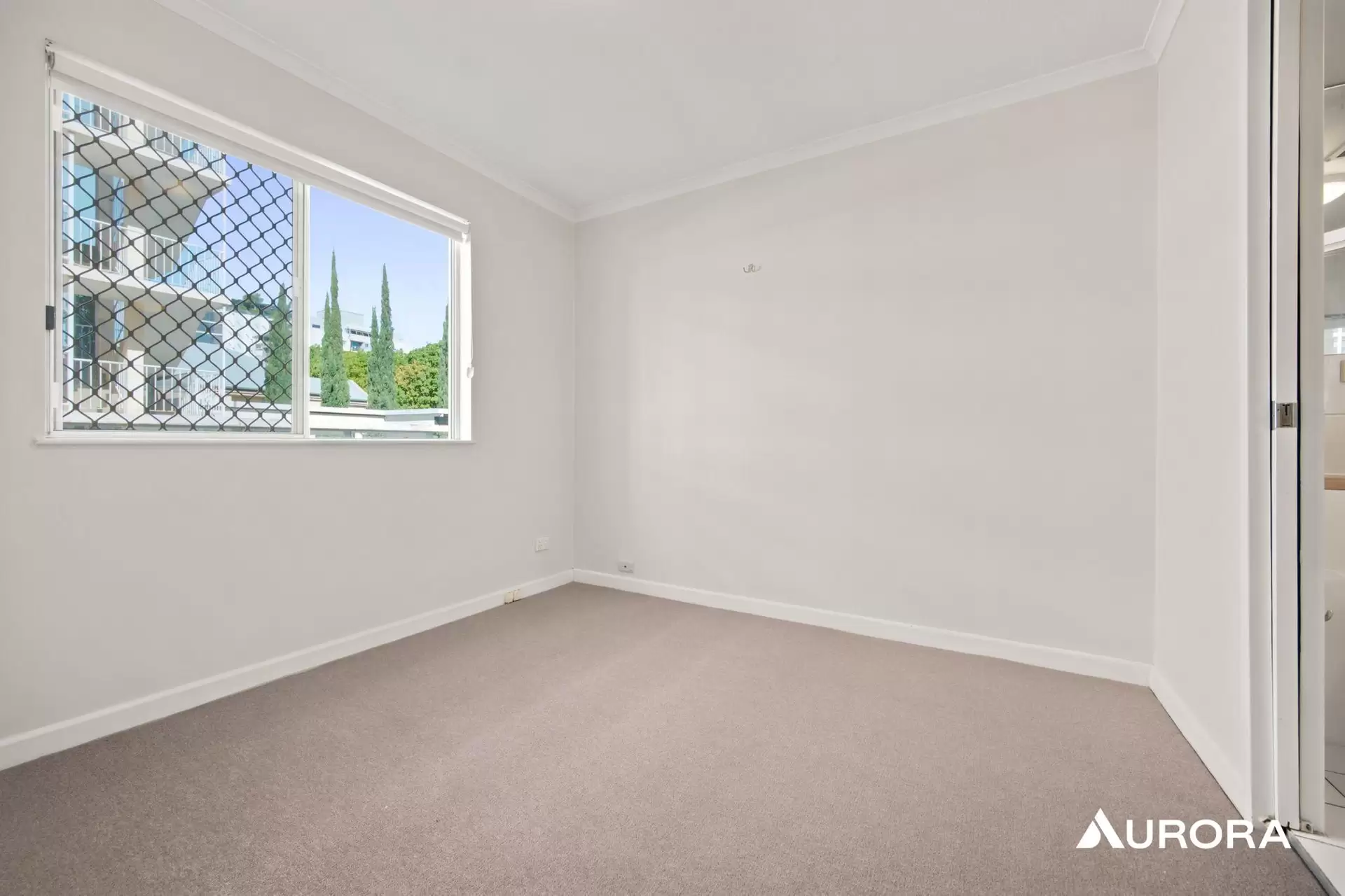 3/56 Thorn Street, Kangaroo Point Leased by Aurora Property - image 1