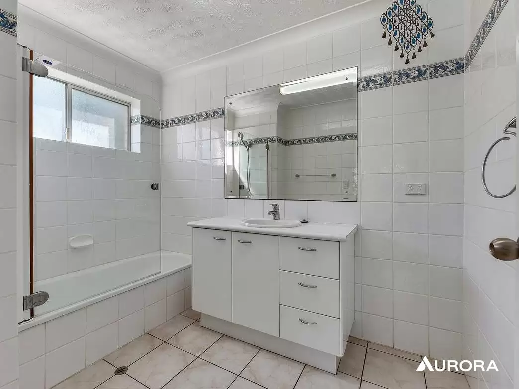 3/28 Bourne Street, Clayfield Leased by Aurora Property - image 5