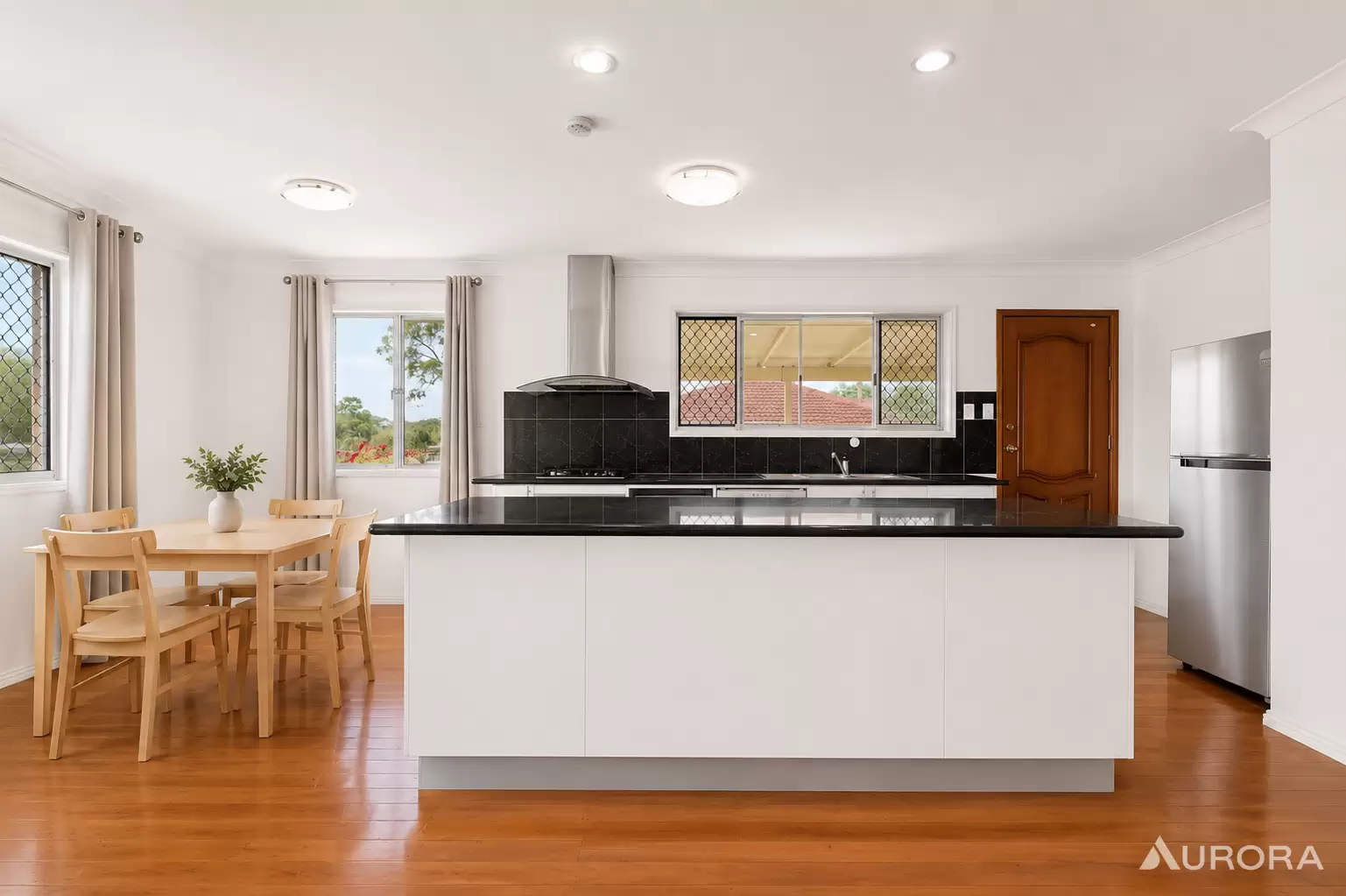 3 Callendar Street, Sunnybank Hills Sold by Aurora Property - image 4