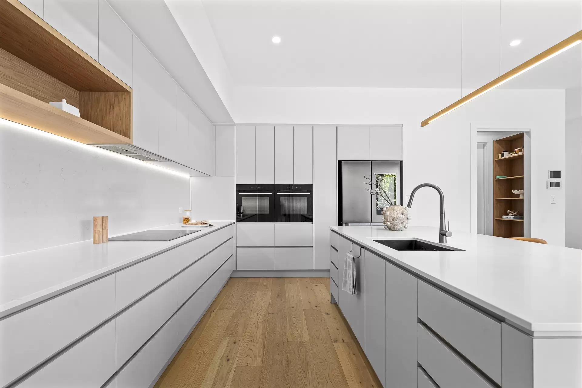 119 Windmill Street, Tarragindi For Sale by Aurora Property - image 1