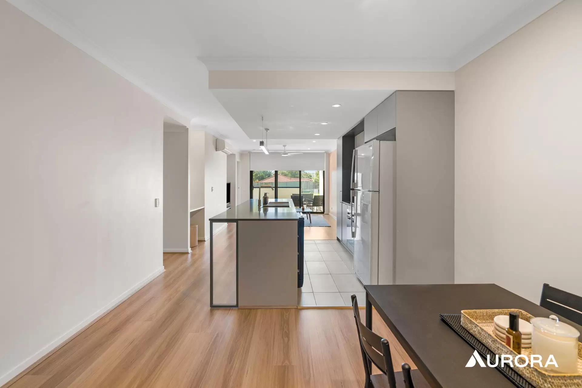2102/18 Comer Street, Coopers Plains Leased by Aurora Property - image 1