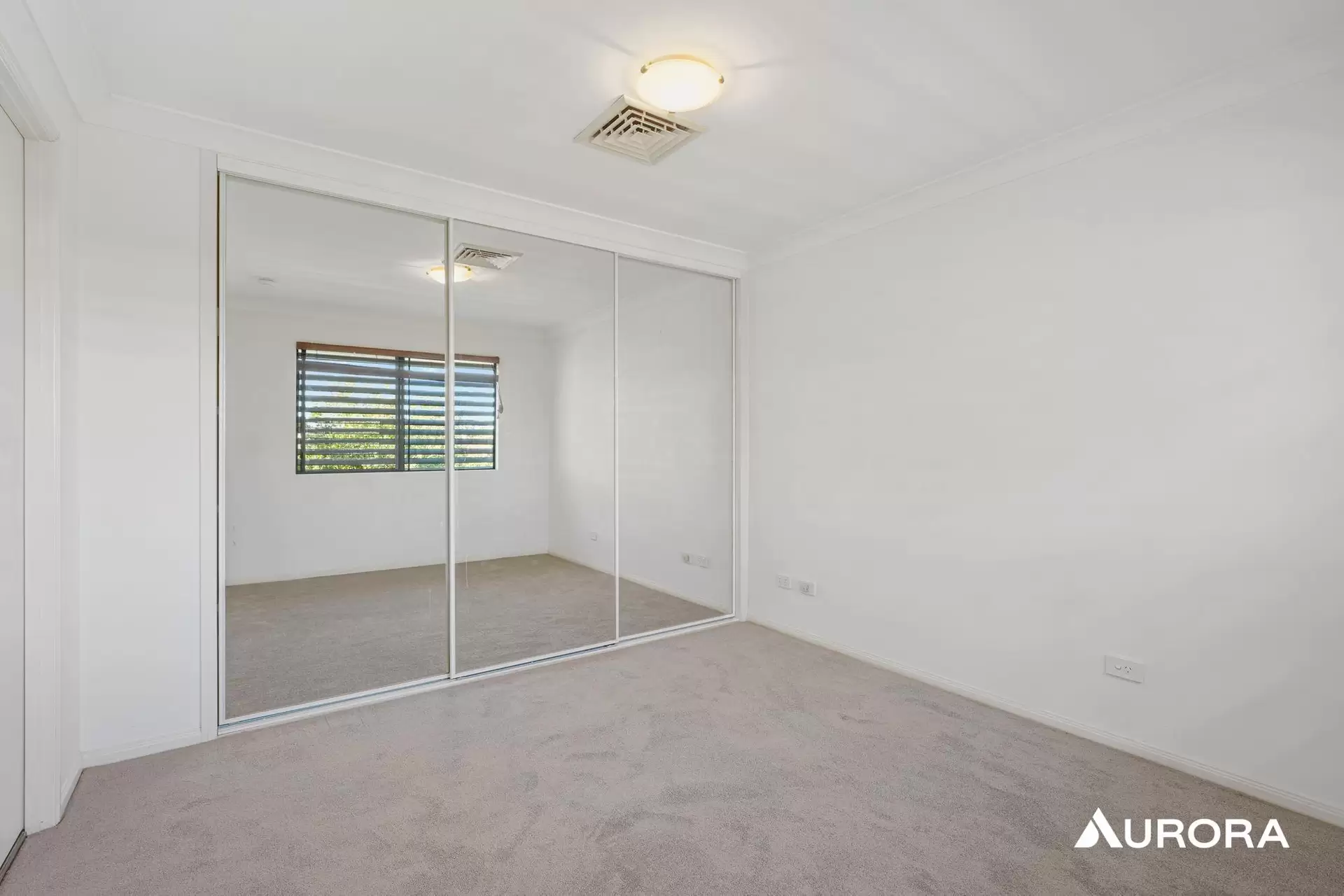 6/43 Rialto Street, Coorparoo Leased by Aurora Property - image 1