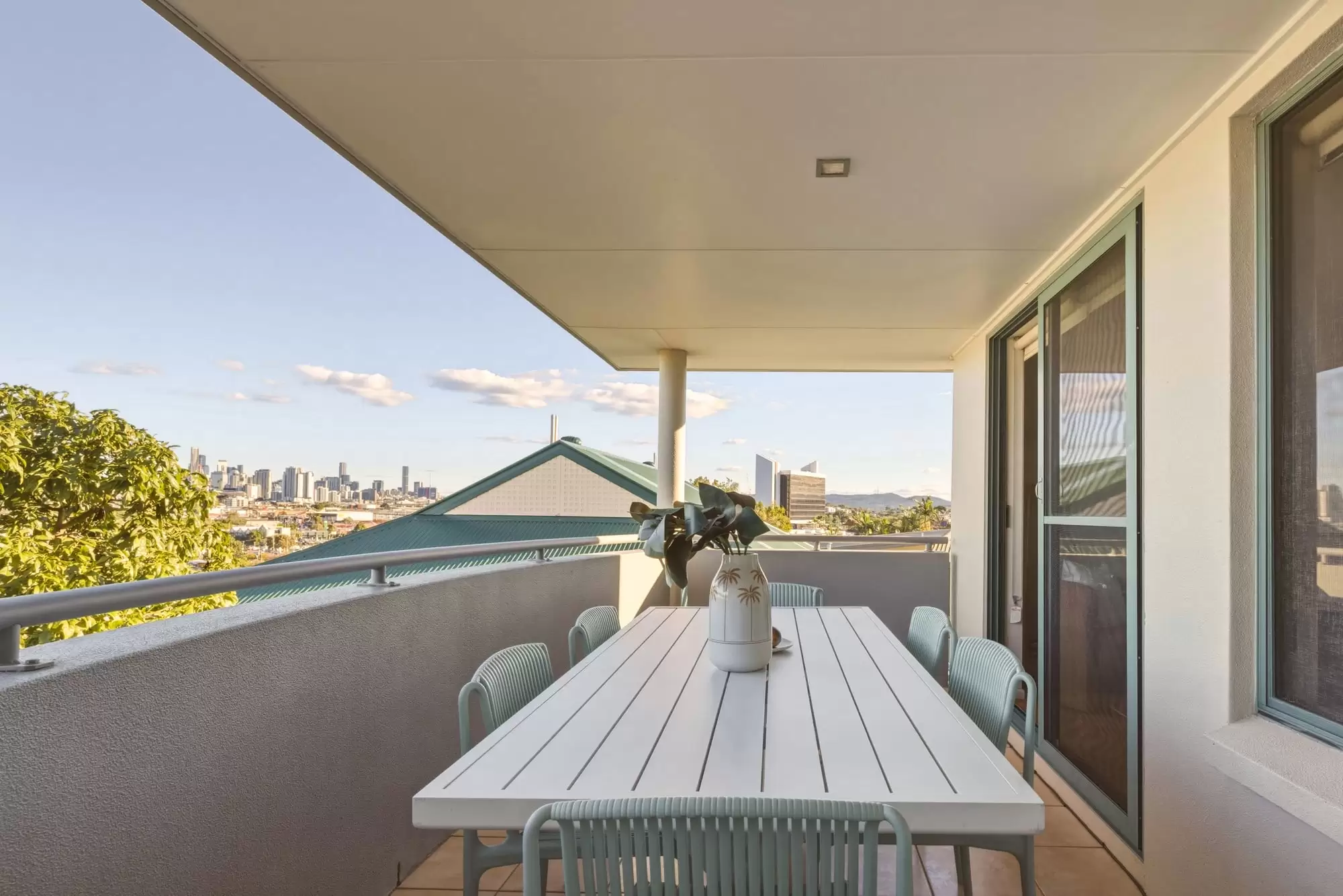8/25 Whytecliffe Street, Albion Sold by Aurora Property - image 4