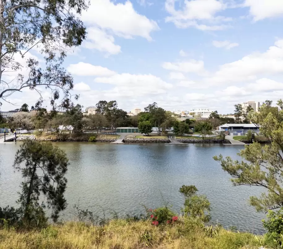 11 Dudley Street, Highgate Hill Sold by Aurora Property - image 2