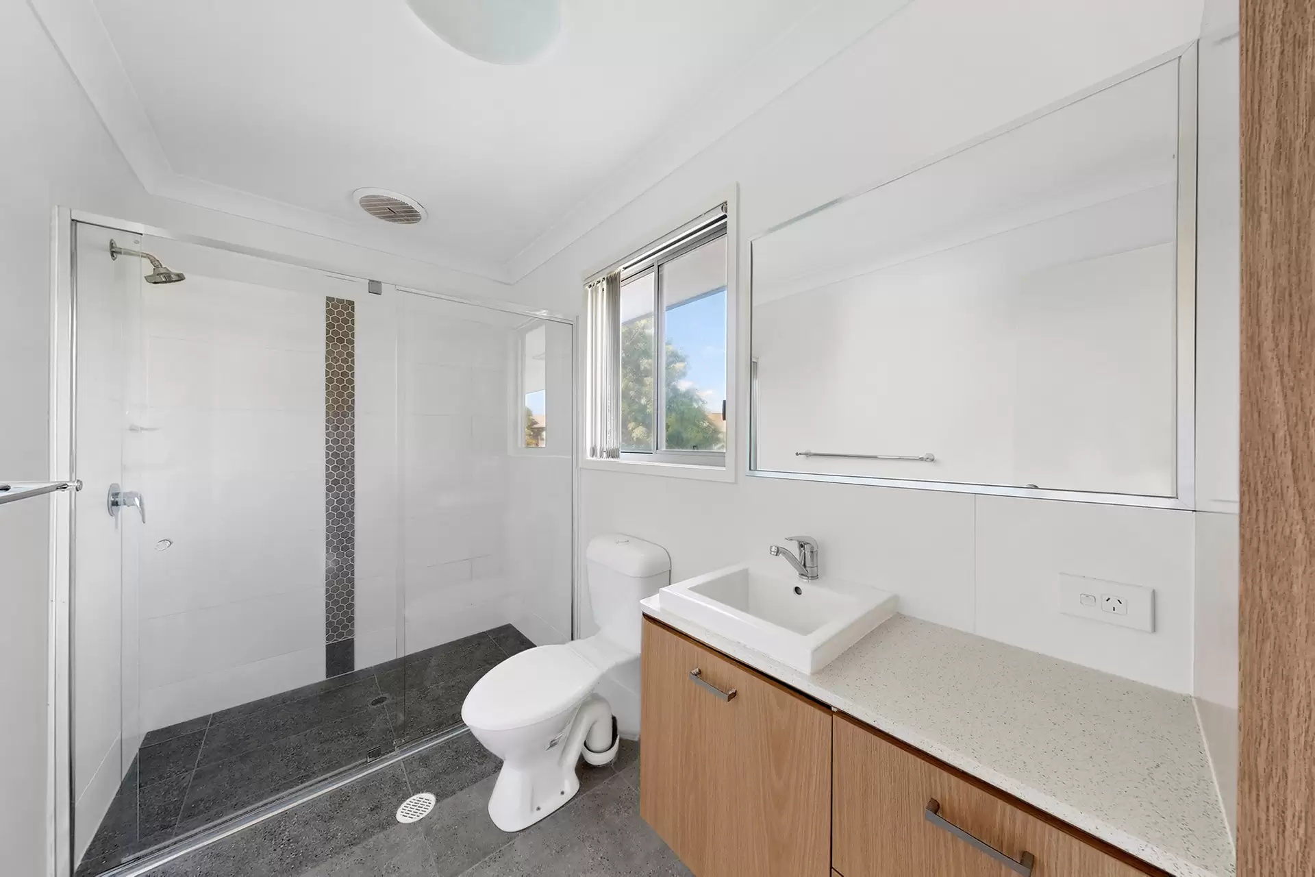 10/104A River Hills Road, Eagleby Sold by Aurora Property - image 1