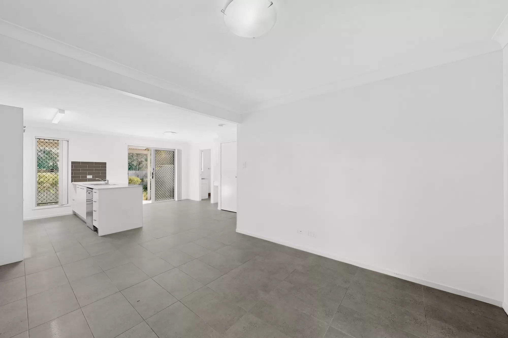 10/104A River Hills Road, Eagleby Sold by Aurora Property - image 4