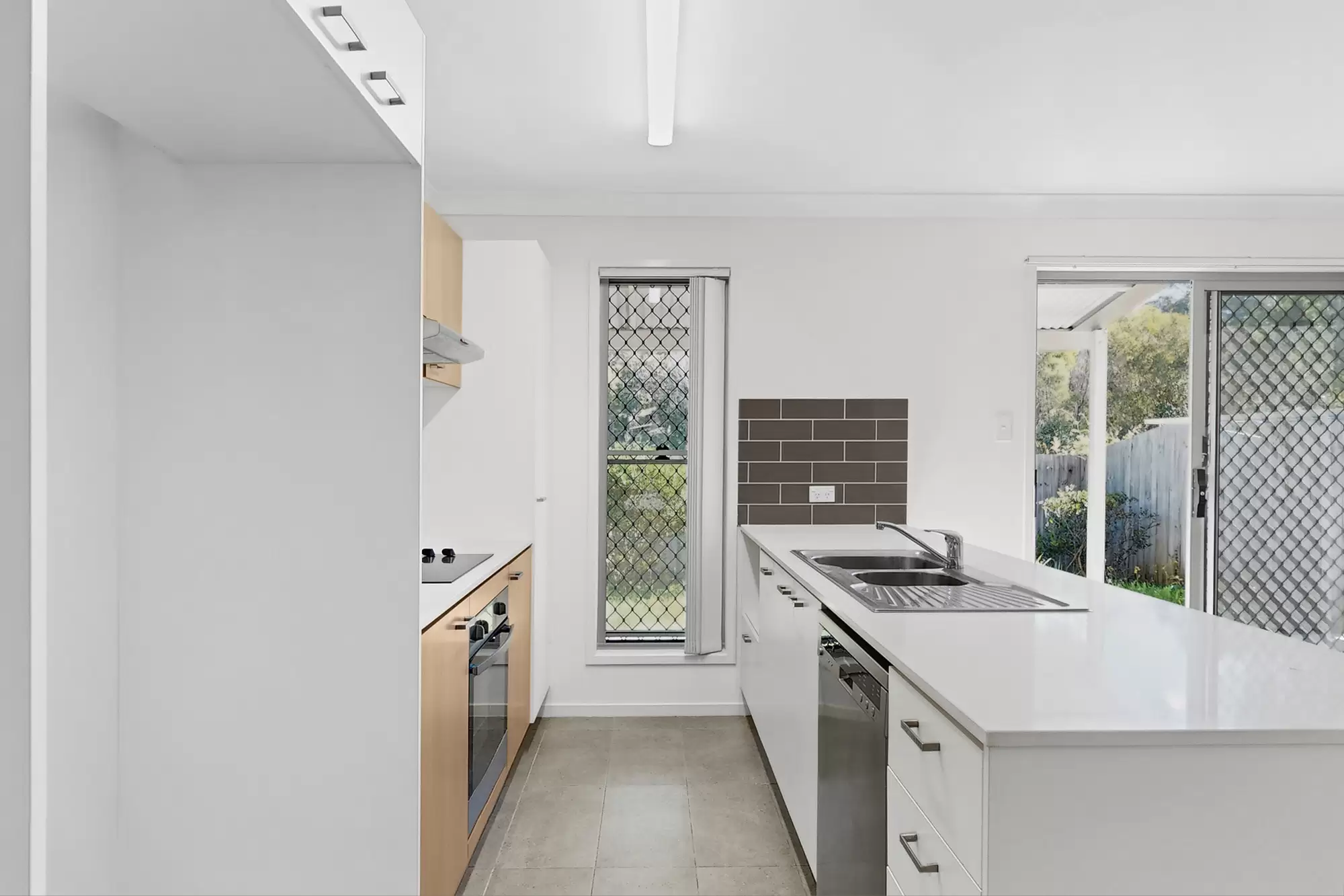 10/104A River Hills Road, Eagleby Sold by Aurora Property - image 3