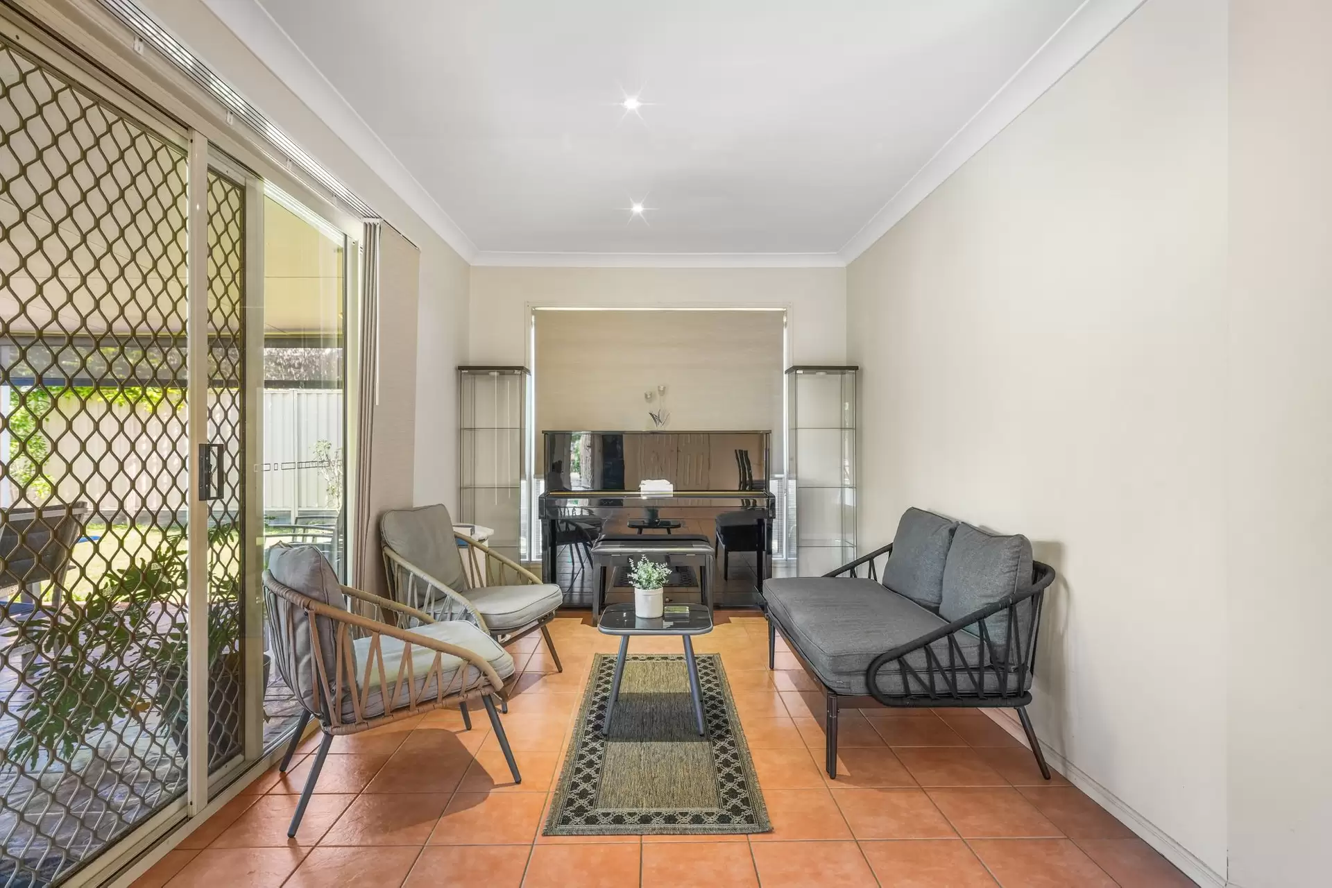 34 Kensington CCt, Brookfield Leased by Aurora Property - image 1
