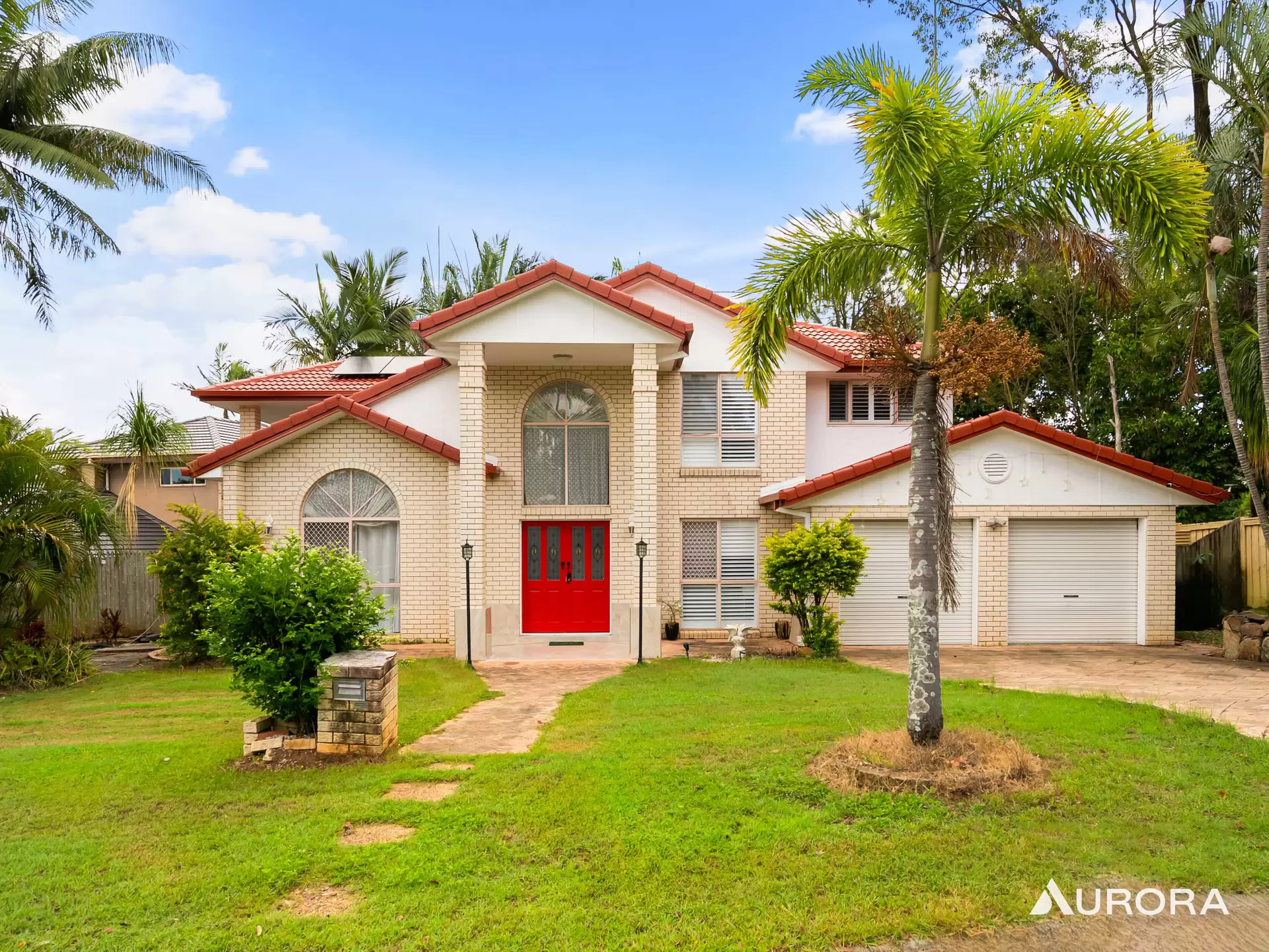 8 Somerset Close, Forest Lake For Sale by Aurora Property - image 1