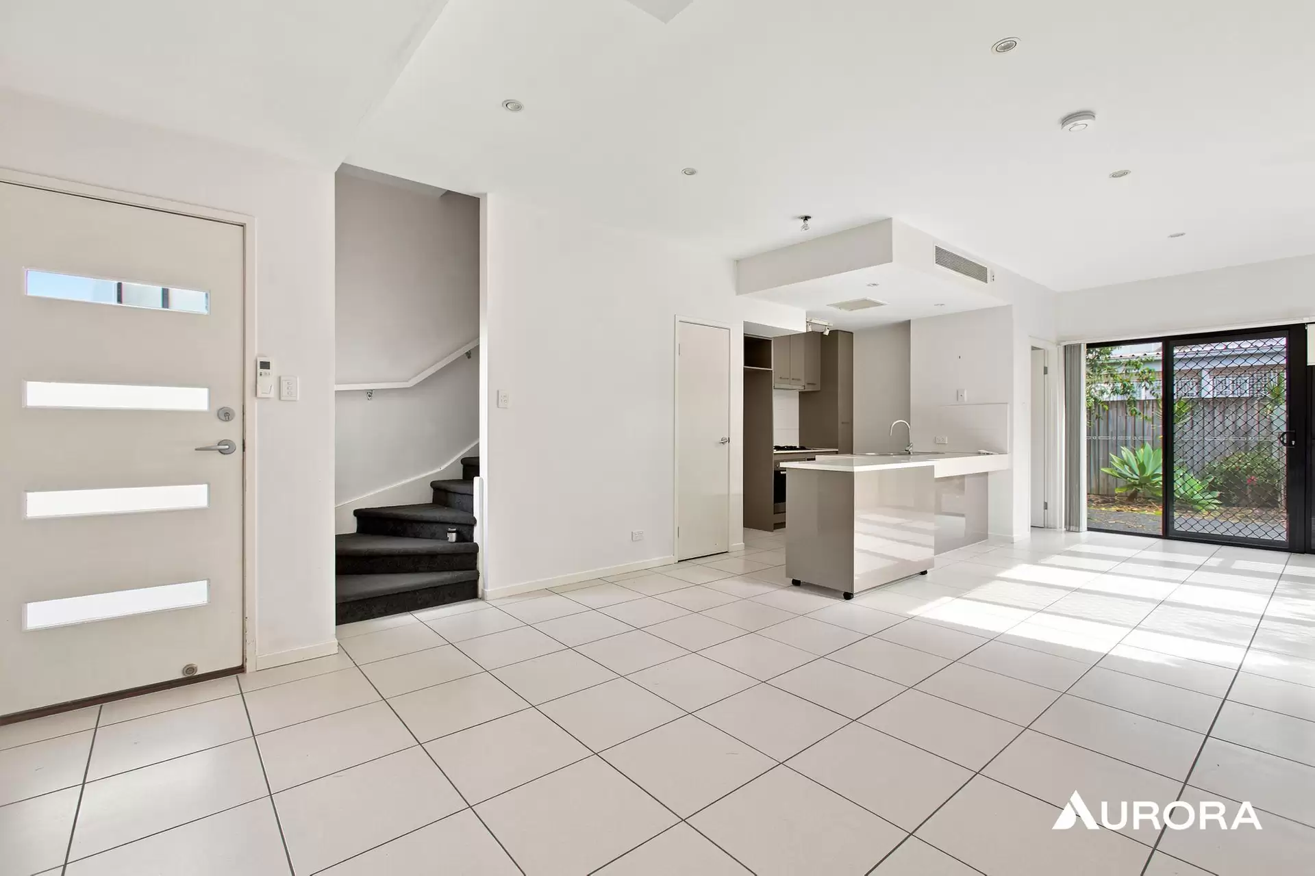 5/24 Windsor Street, Hamilton Leased by Aurora Property - image 1