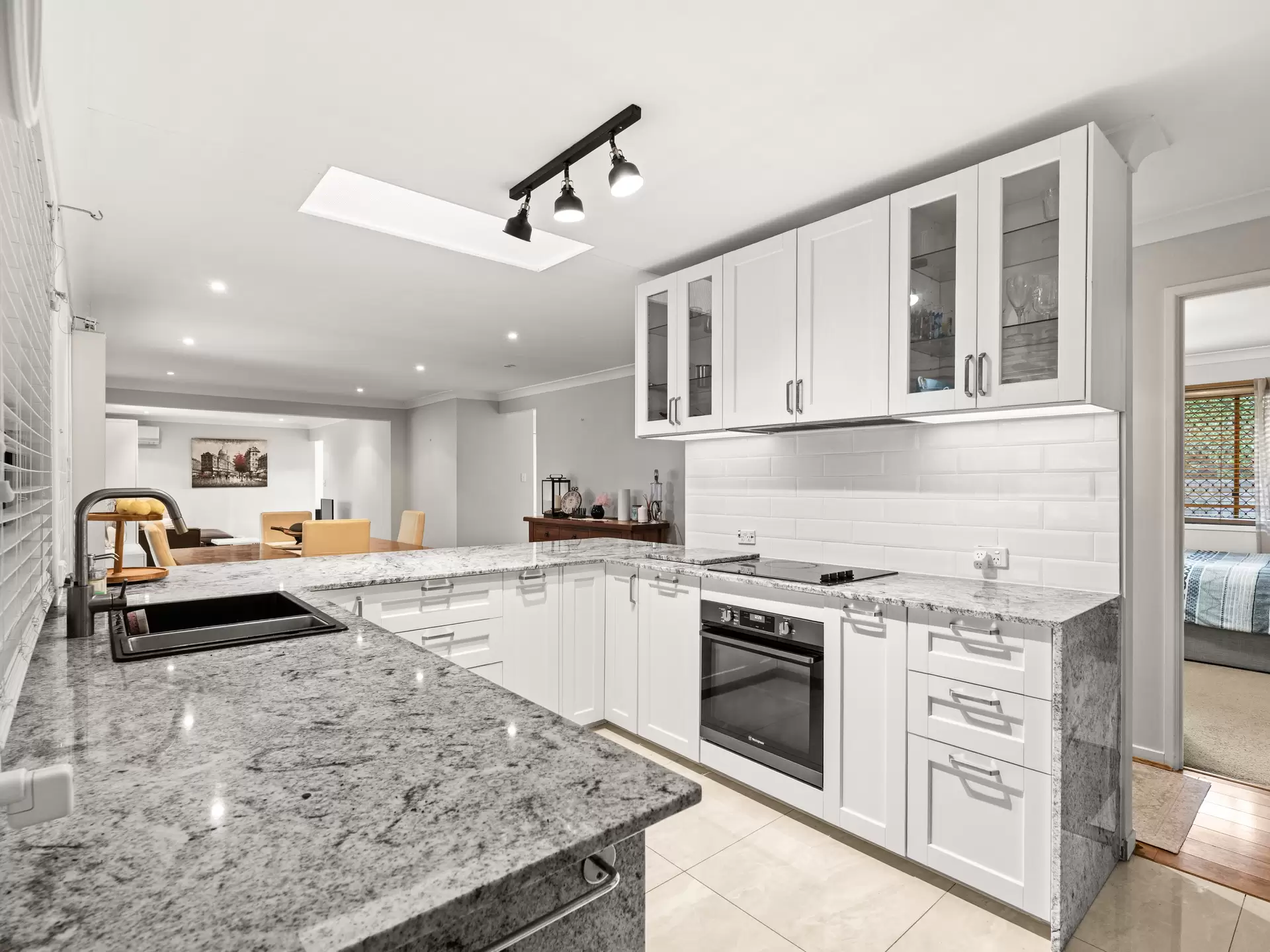 13 Osanna Street, Daisy Hill For Sale by Aurora Property - image 1