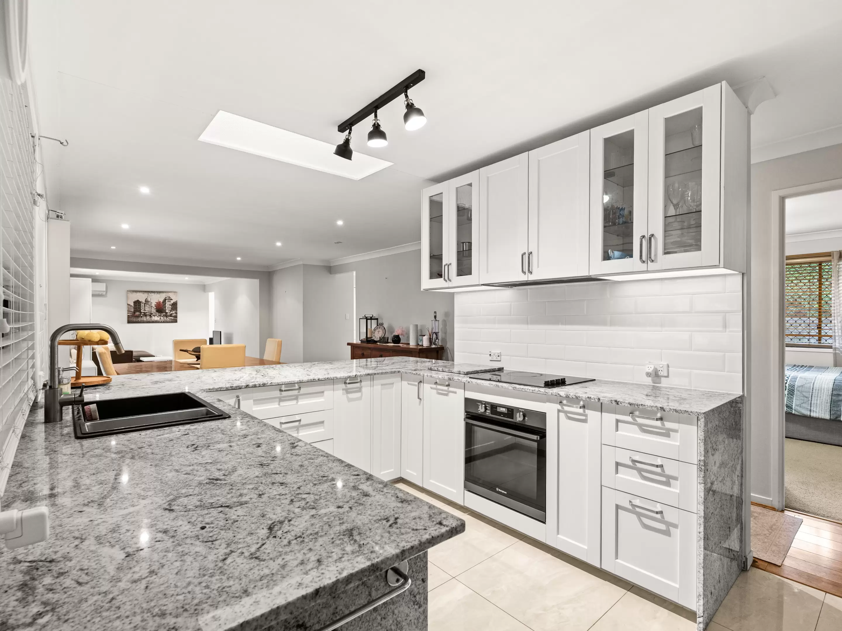13 Osanna Street, Daisy Hill For Sale by Aurora Property - image 8