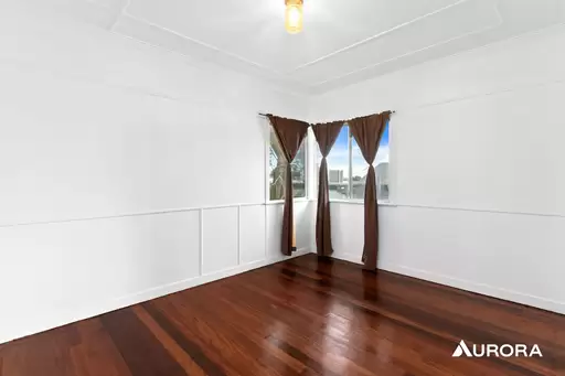 77 Molloy Road, Cannon Hill Leased by Aurora Property