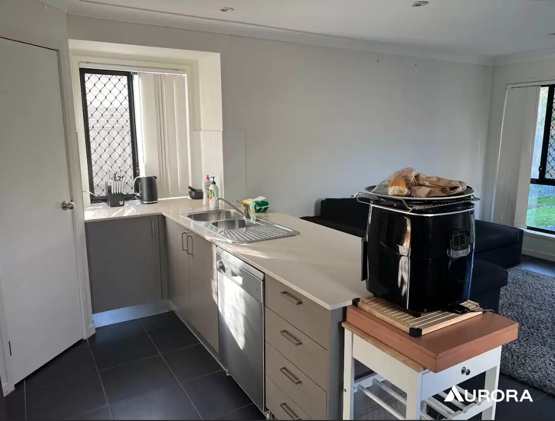 2/29 Ruth Street, Birkdale For Lease by Aurora Property - image 2