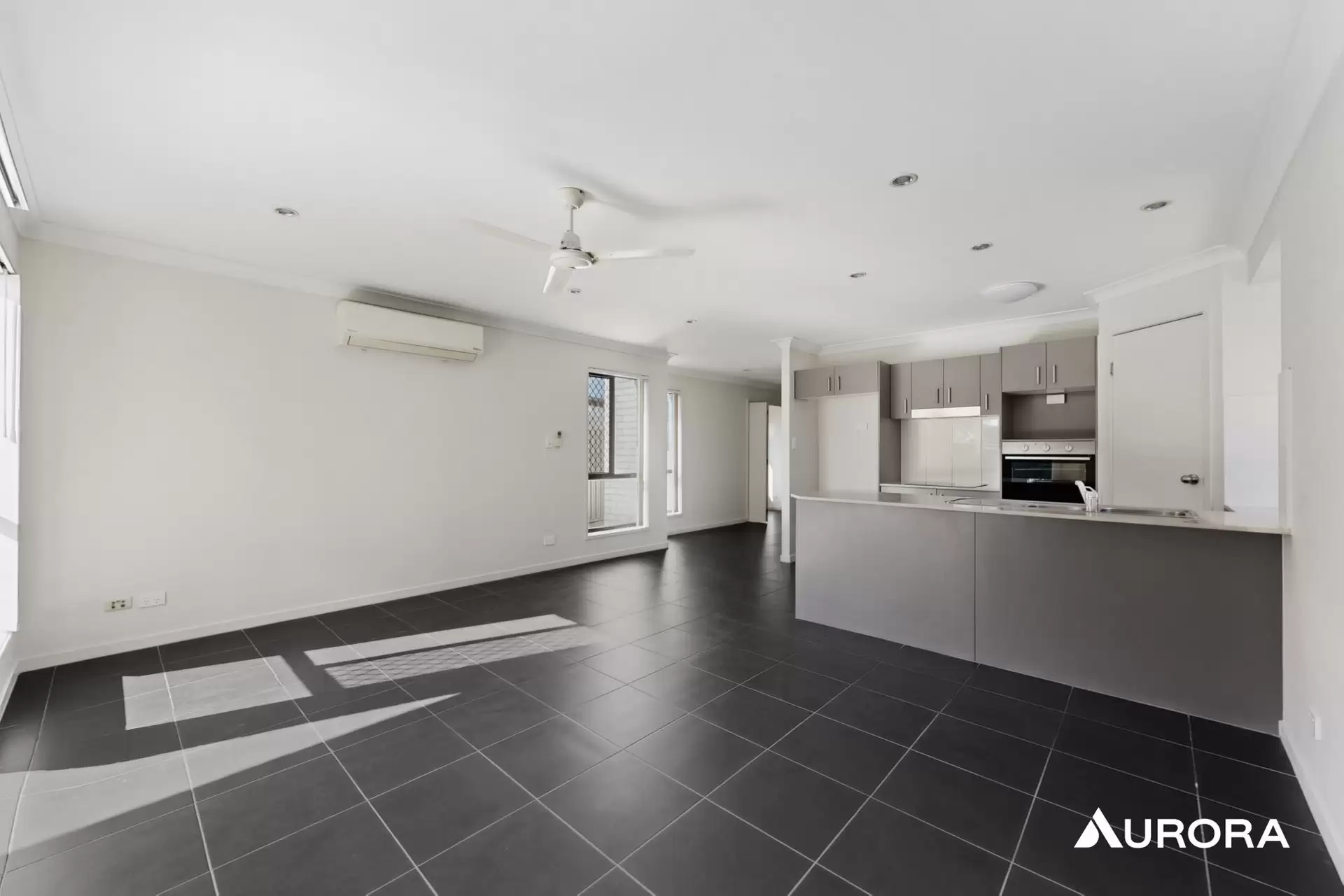 2/29 Ruth Street, Birkdale Leased by Aurora Property - image 1
