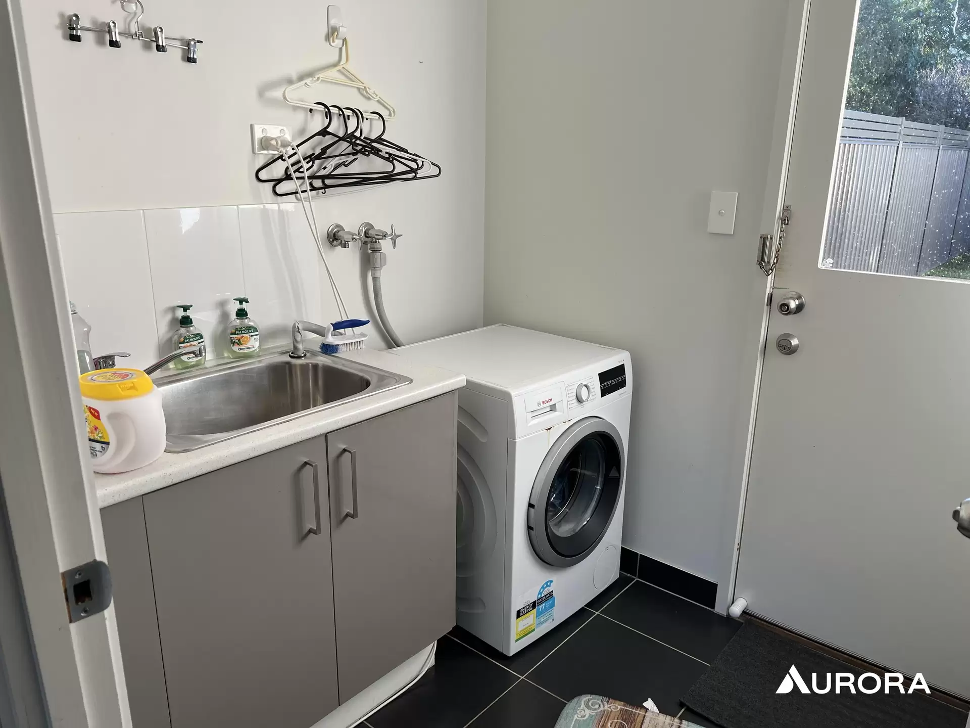 2/29 Ruth Street, Birkdale For Lease by Aurora Property - image 1