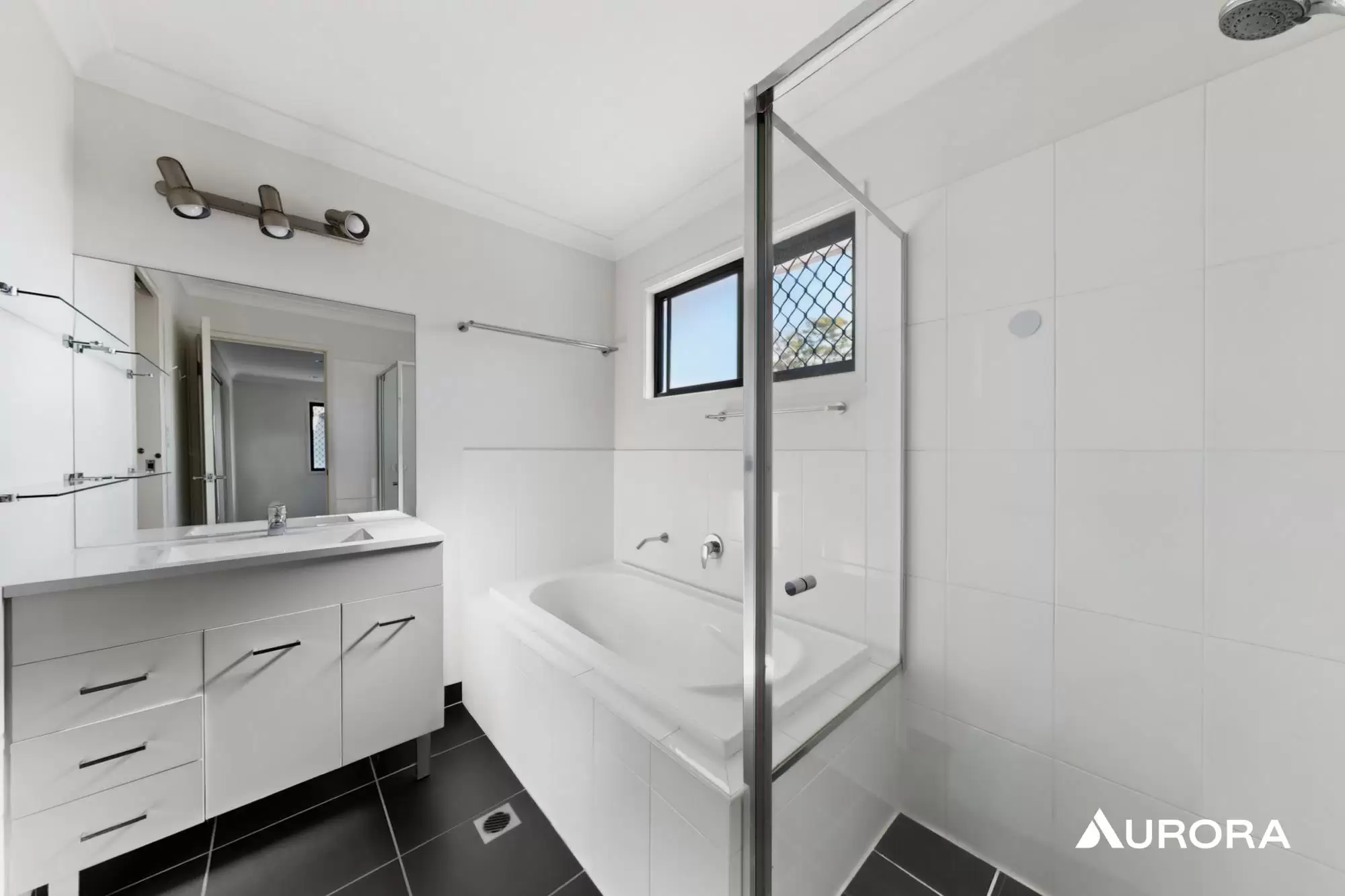 2/29 Ruth Street, Birkdale Leased by Aurora Property - image 5