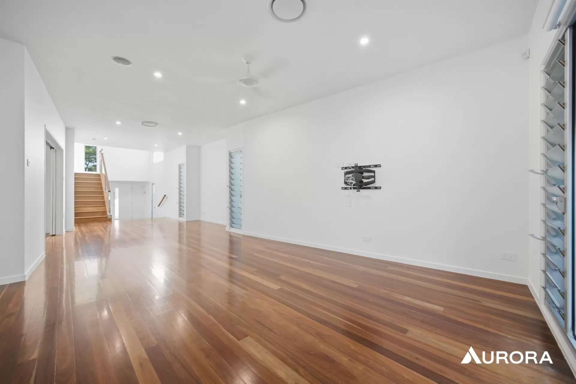 74 Stuart Street, Bulimba Leased by Aurora Property - image 1