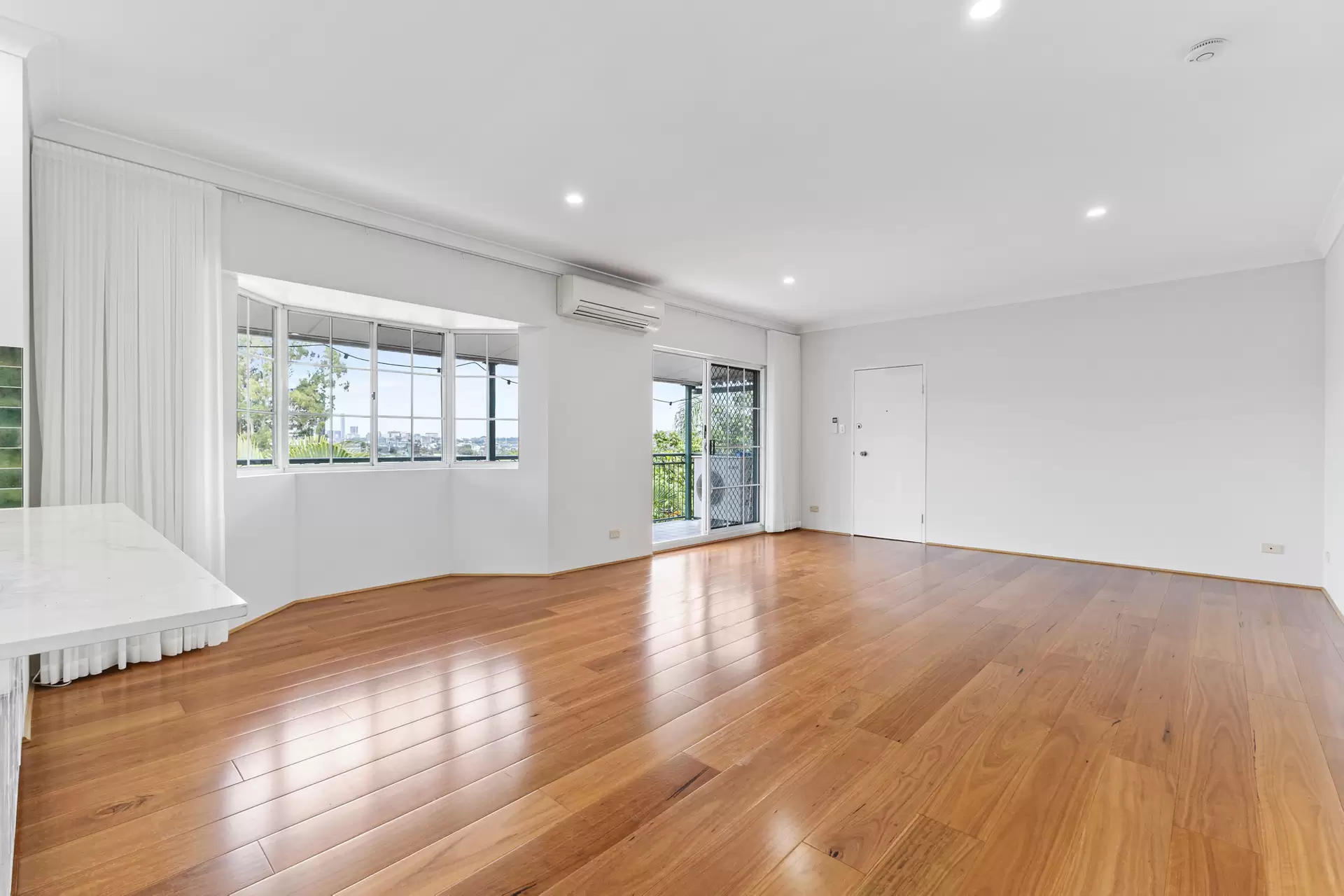 4/139 Hudson Road, Albion Leased by Aurora Property - image 1