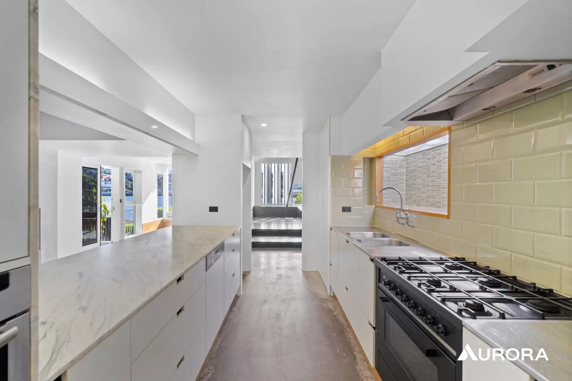 65 McConnell Street, Bulimba Leased by Aurora Property - image 1