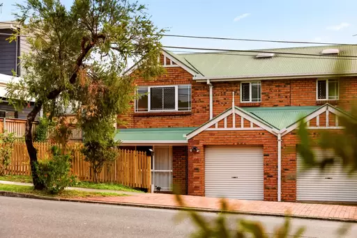 3/35 Noela Street, Coorparoo Sold by Aurora Property