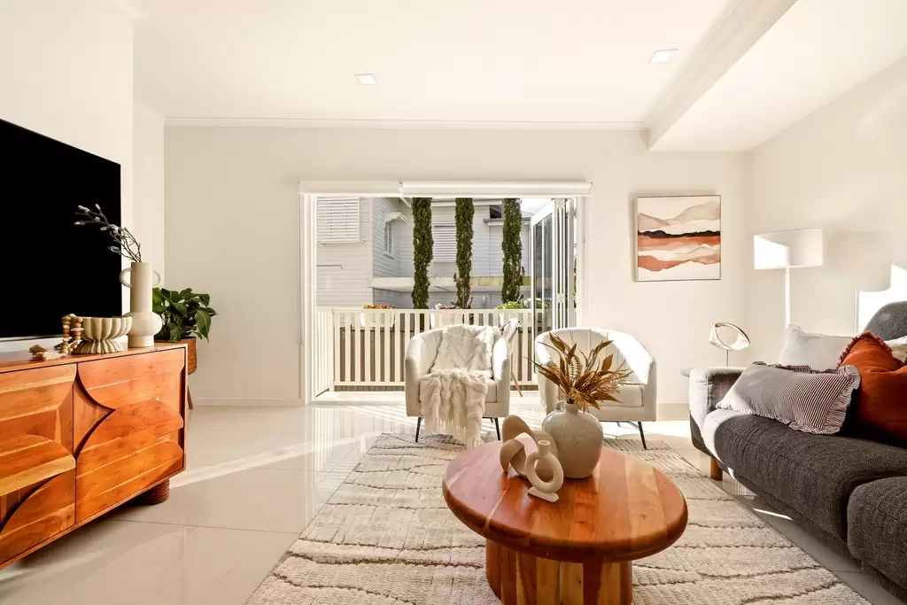 1/19 Donald Street, Camp Hill Sold by Aurora Property