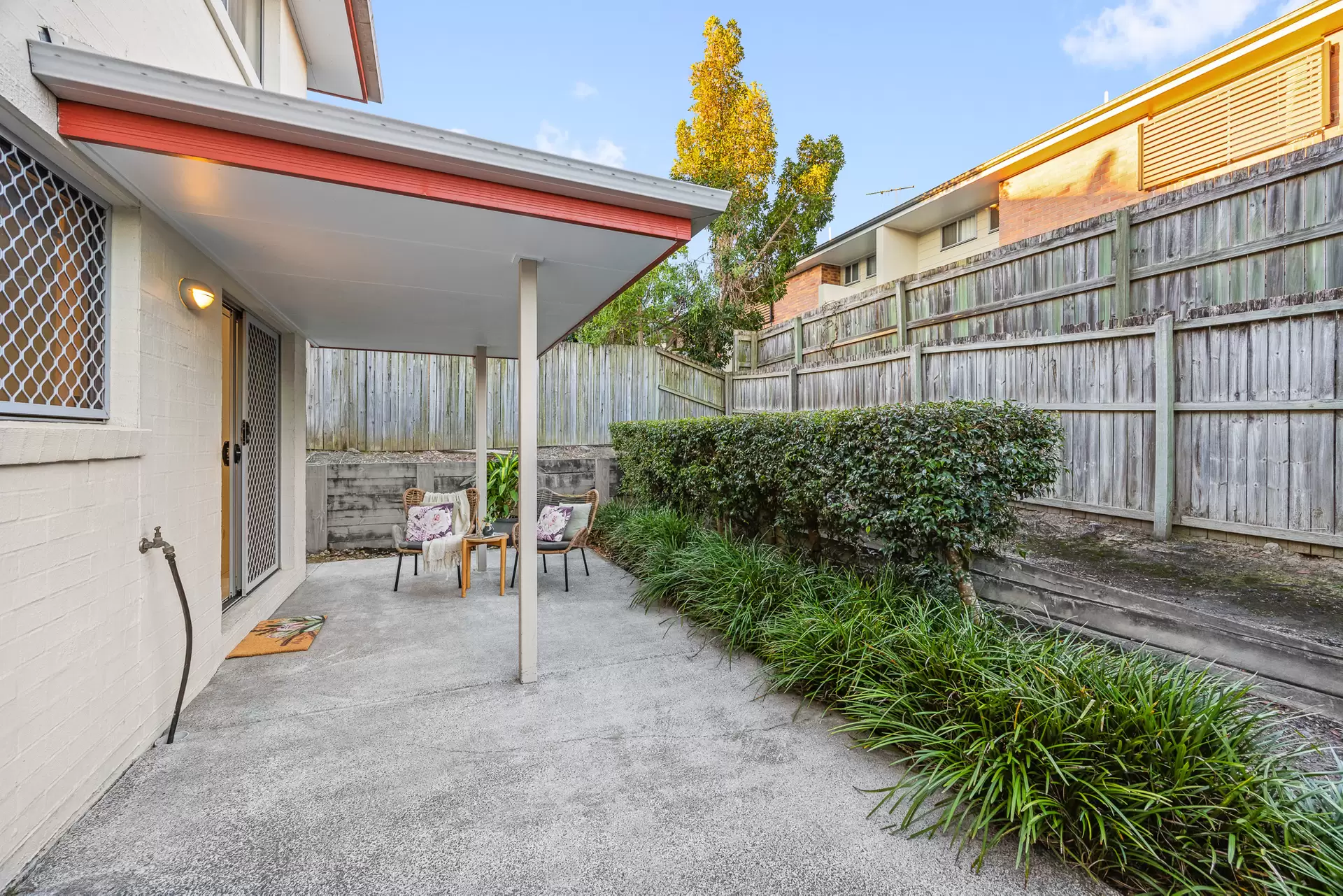 9/17 Fleet Street, Browns Plains Sold by Aurora Property - image 1