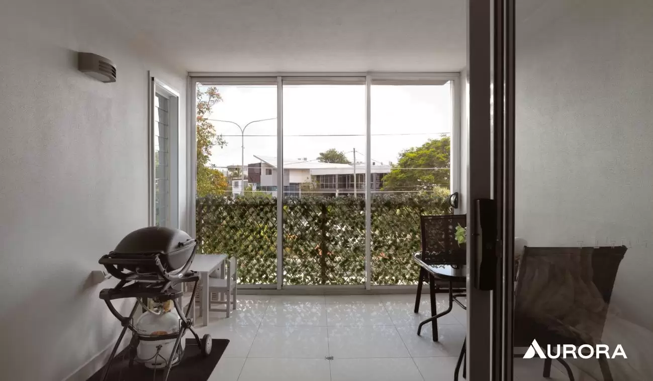8/275 Cornwall Street, Greenslopes Leased by Aurora Property - image 3