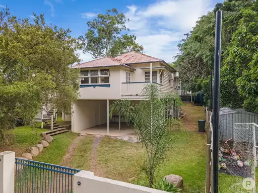 42 Jason Street, Red Hill Sold by Aurora Property