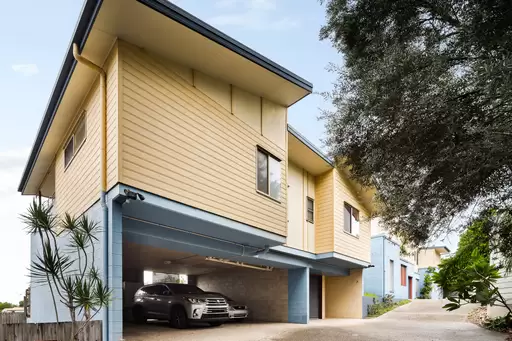 3/50 Fleming Road, Herston Sold by Aurora Property
