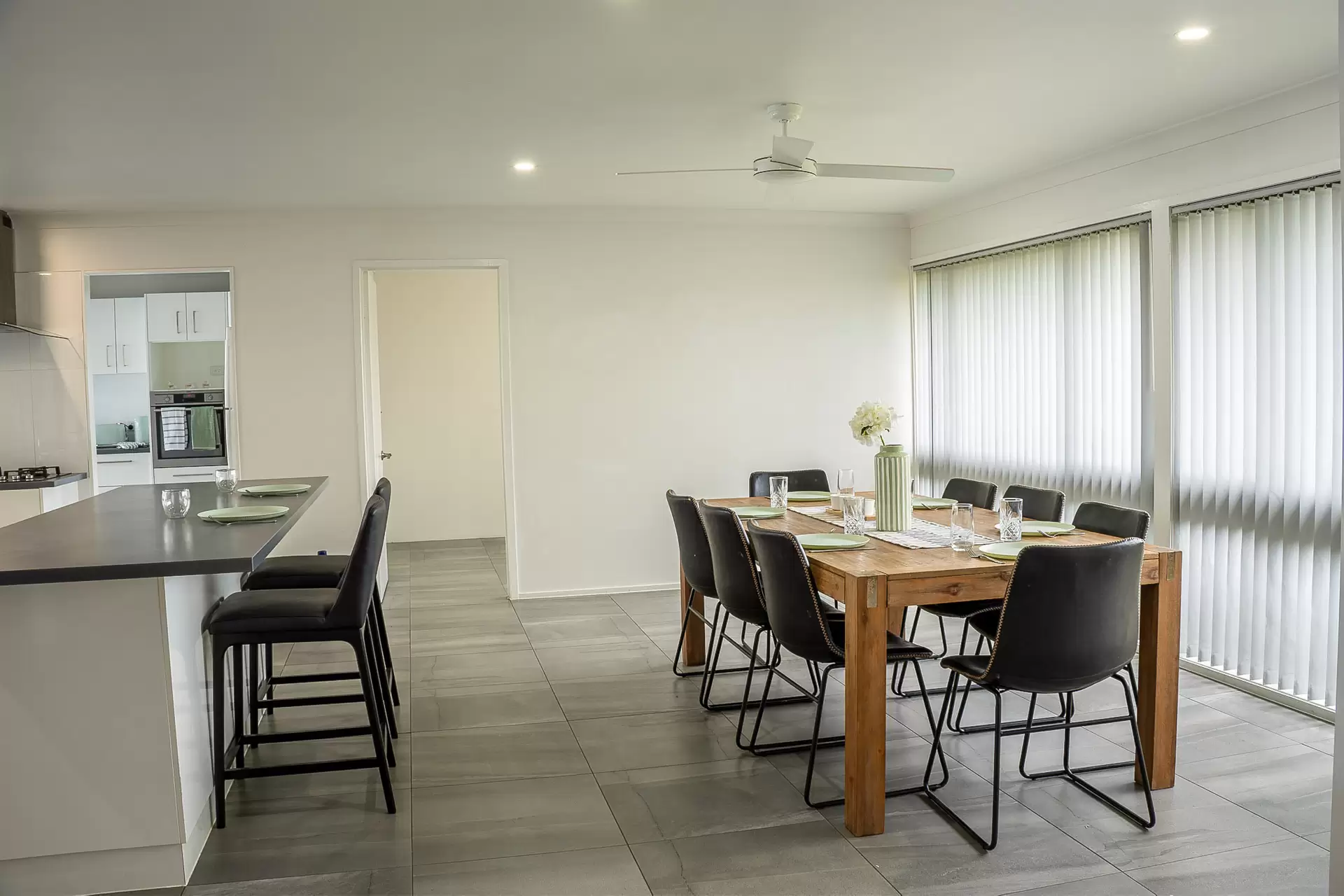 4 Burgallby Road, Springwood Sold by Aurora Property - image 1