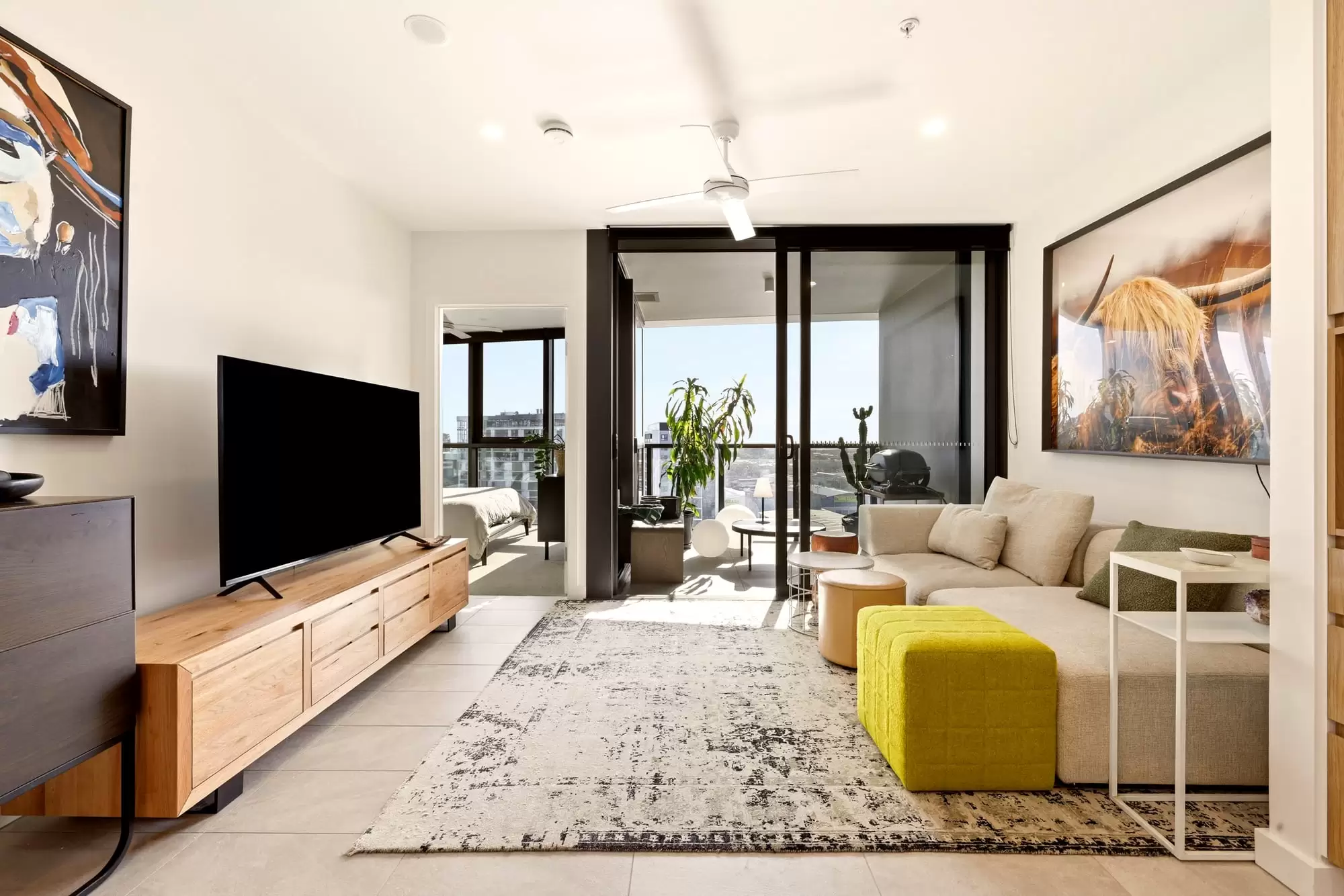 30909/15 Wharf Street, Hamilton Sold by Aurora Property - image 3