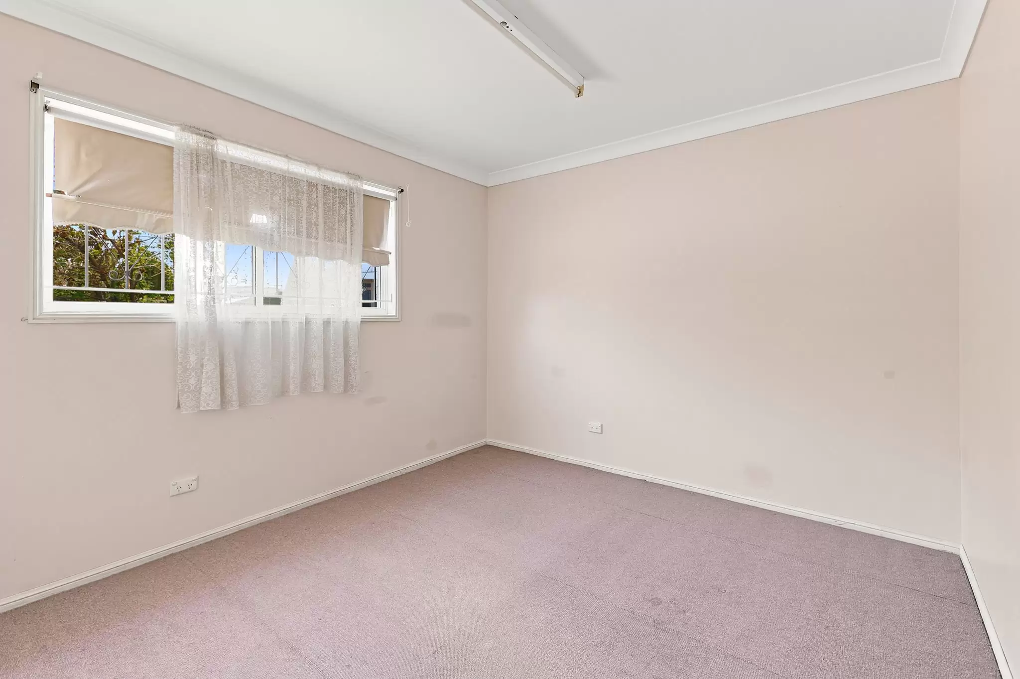 93 Lytton Road, Bulimba Leased by Aurora Property - image 3