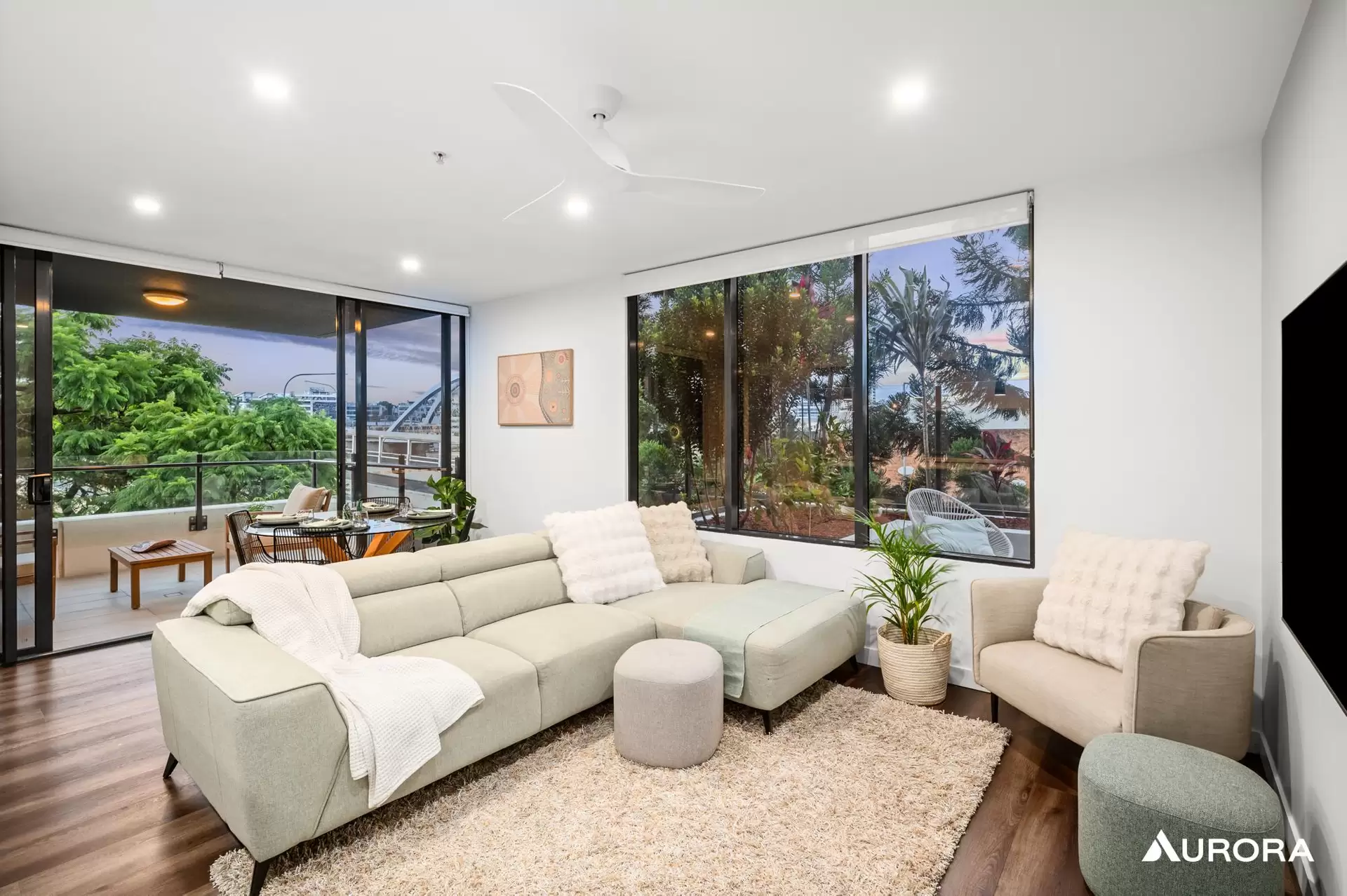 201/25 Bouquet Street, South Brisbane Sold by Aurora Property - image 1