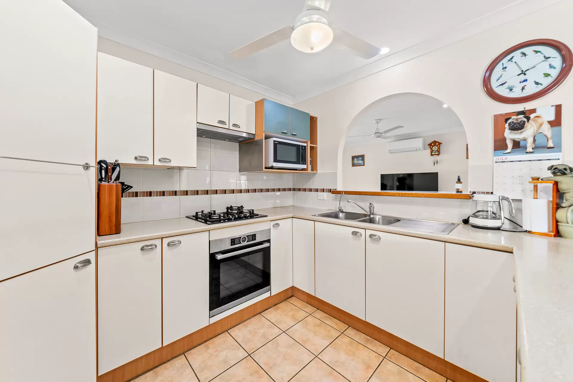 36 Lithfield Place, Loganholme Sold by Aurora Property - image 1