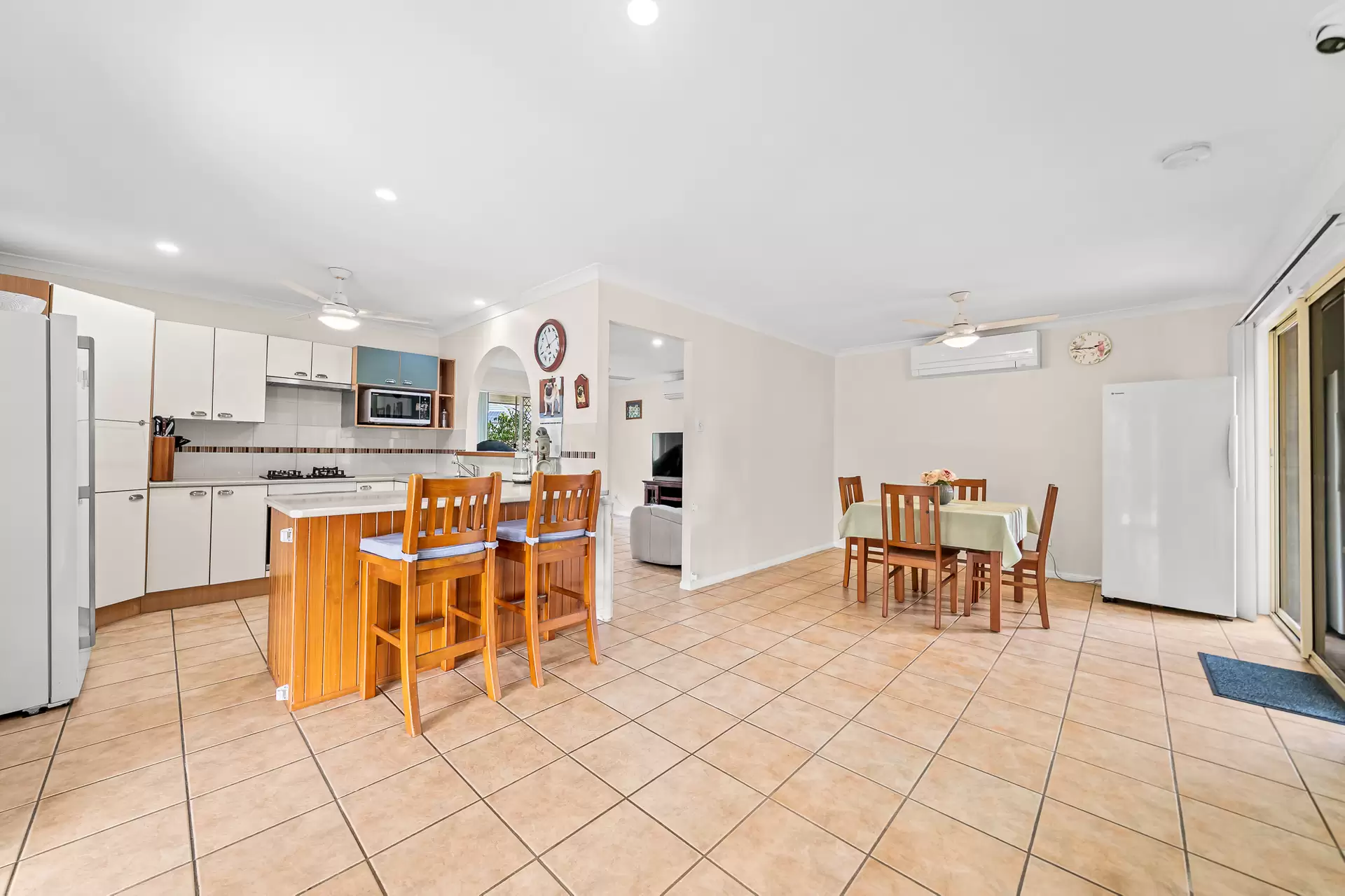 36 Lithfield Place, Loganholme Sold by Aurora Property - image 1