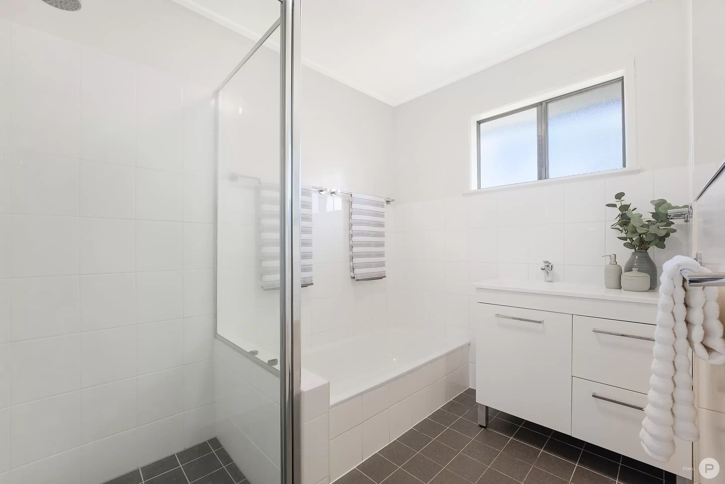 18 Guinness Street, Everton Park Sold by Aurora Property - image 12